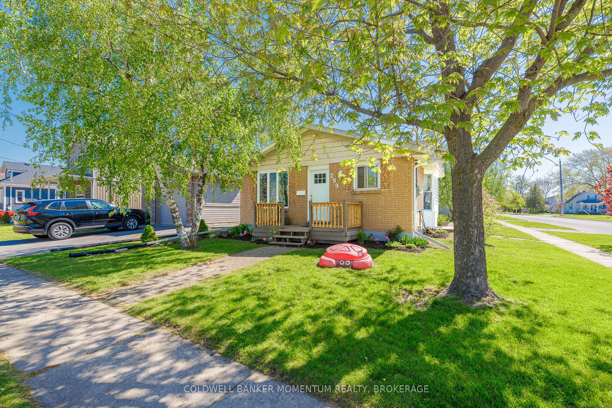 299 Dain Ave Property Photo 22