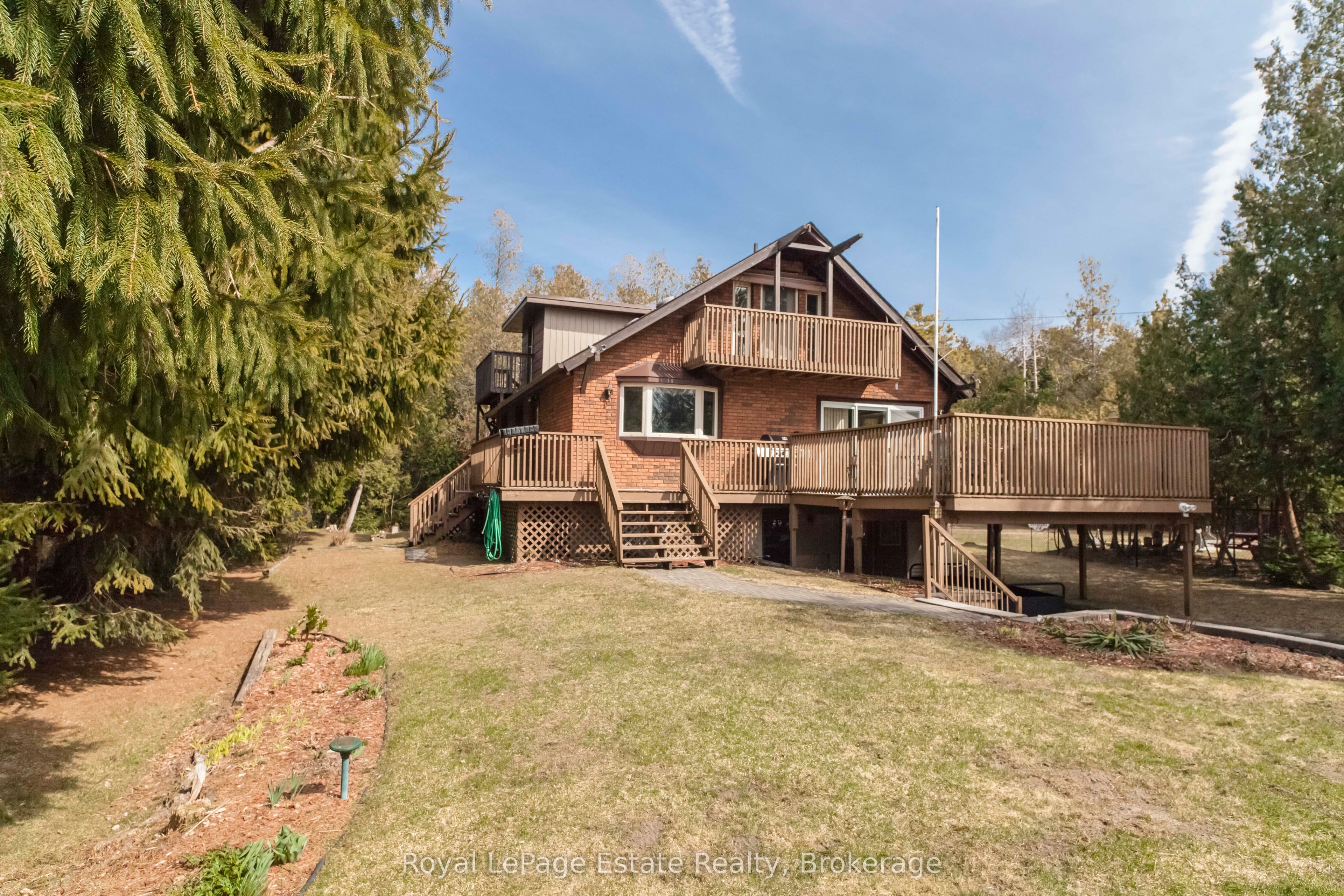 325 Second Avenue N Property Photo 6