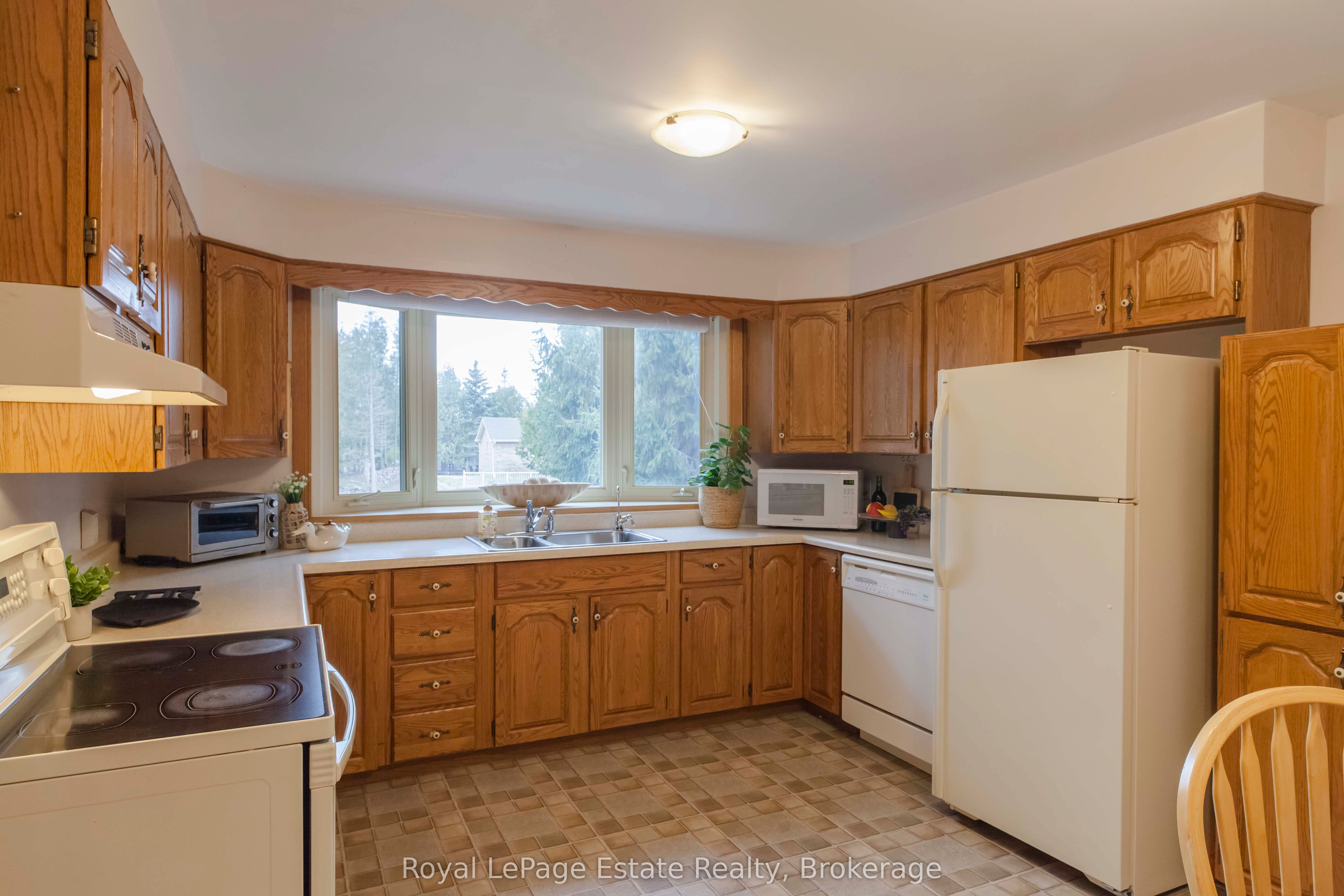 325 Second Avenue N Property Photo 10