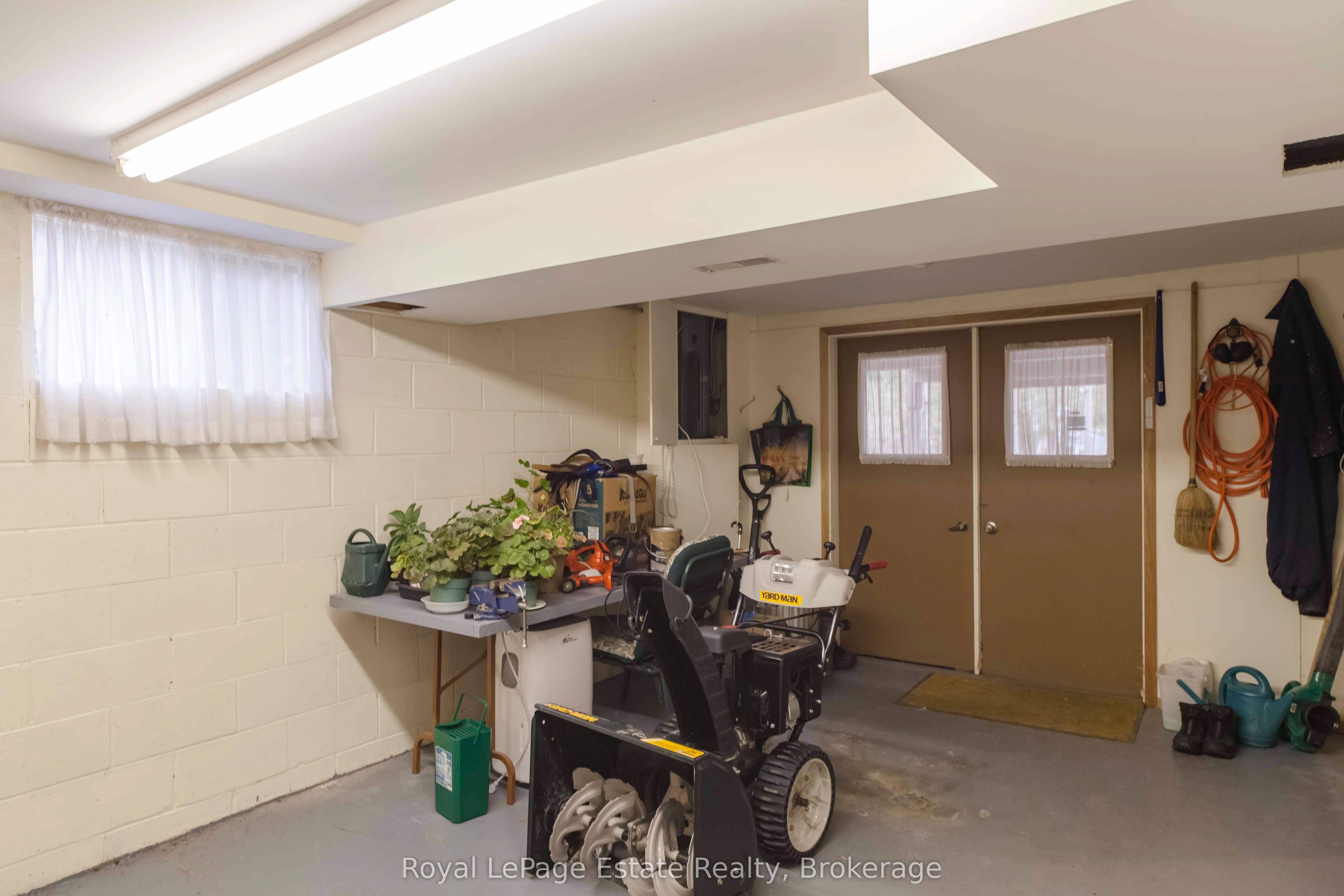 325 Second Avenue N Property Photo 45