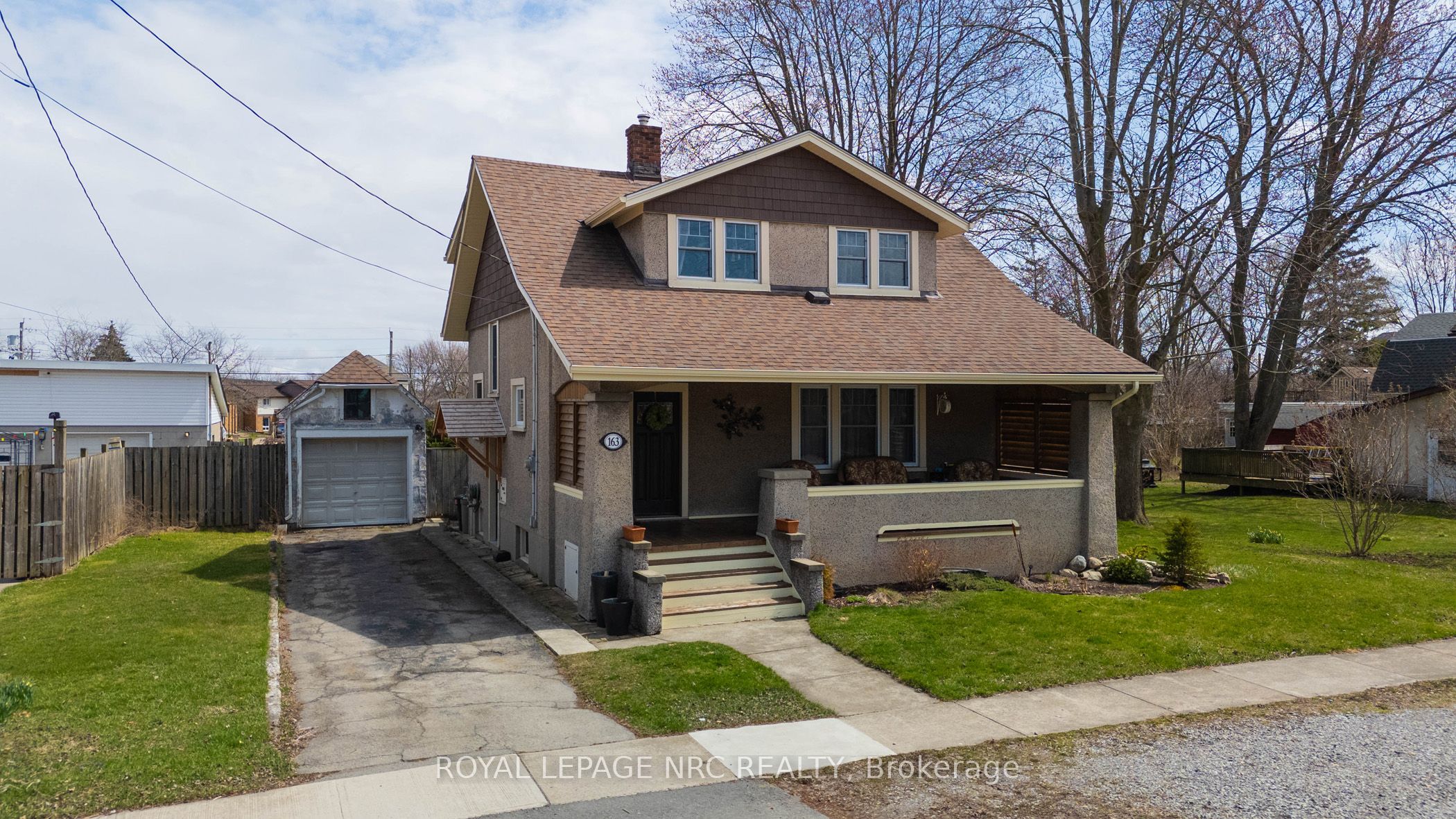 163 Erie Street Property Photo 1