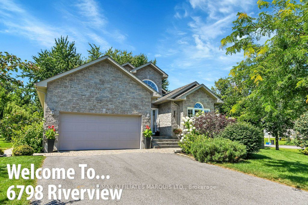 6798 Riverview Drive Property Photo 1