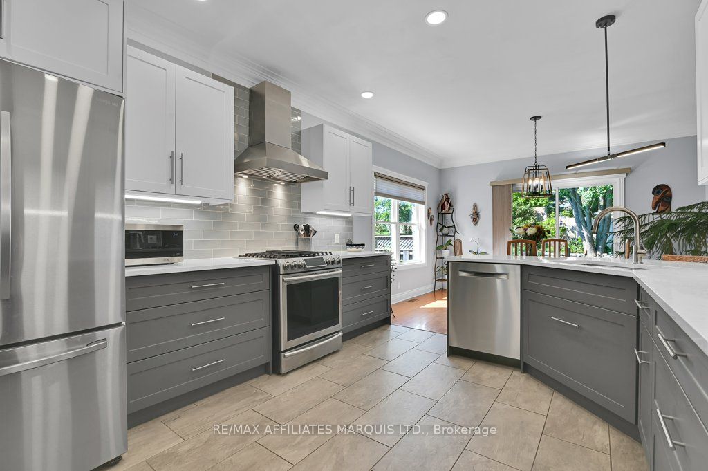 6798 Riverview Drive Property Photo 13