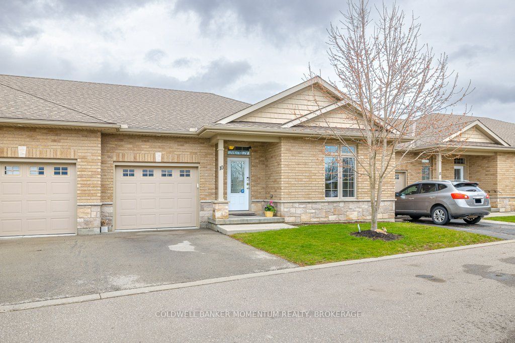 #10 - 111 South Cayuga Street Property Photo