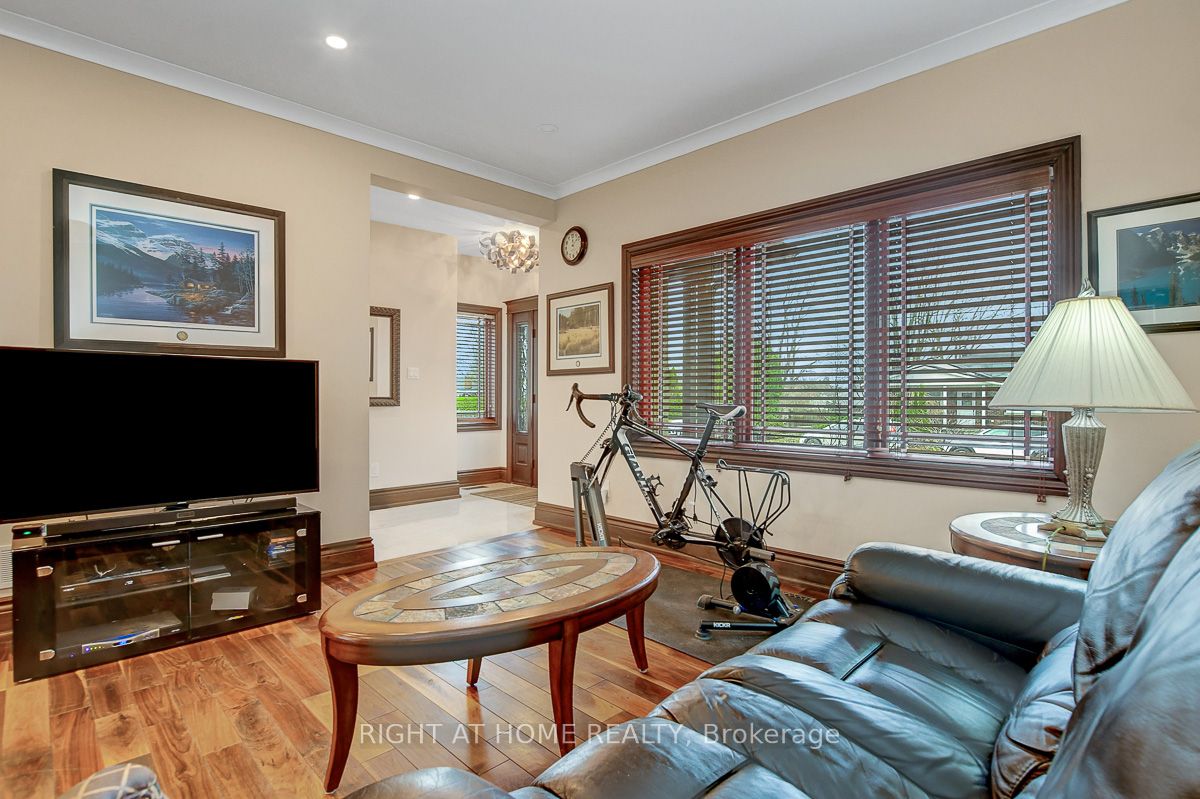 1271 Field Street Property Photo 8