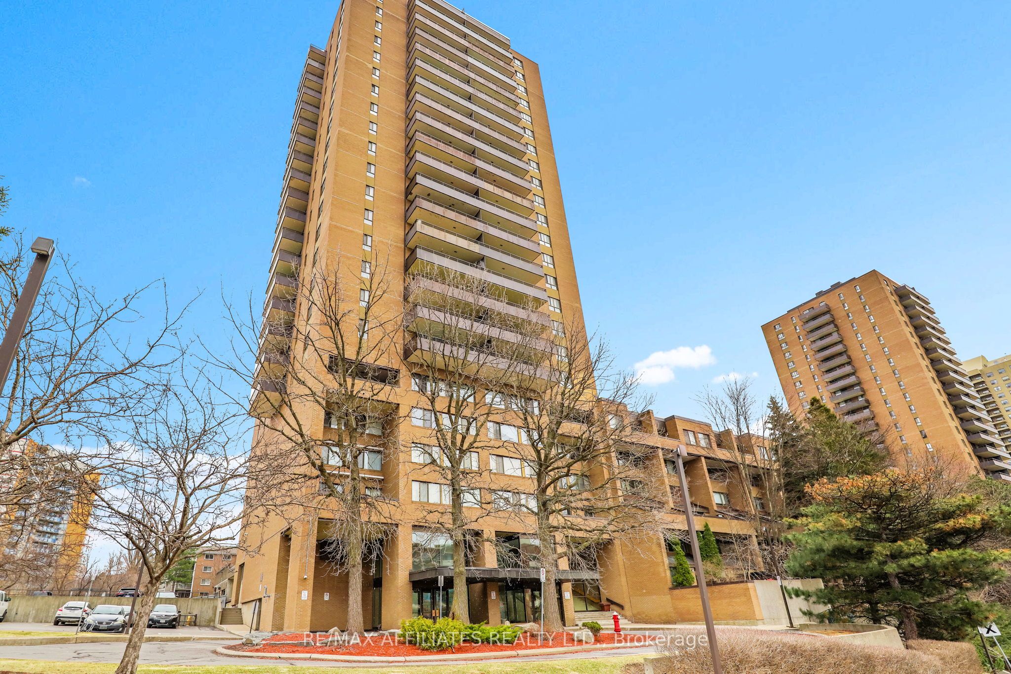 #2506 - 505 St Laurent Boulevard Property Photo 1