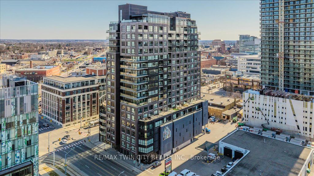 #1707 - 1 Victoria Street Property Photo 1