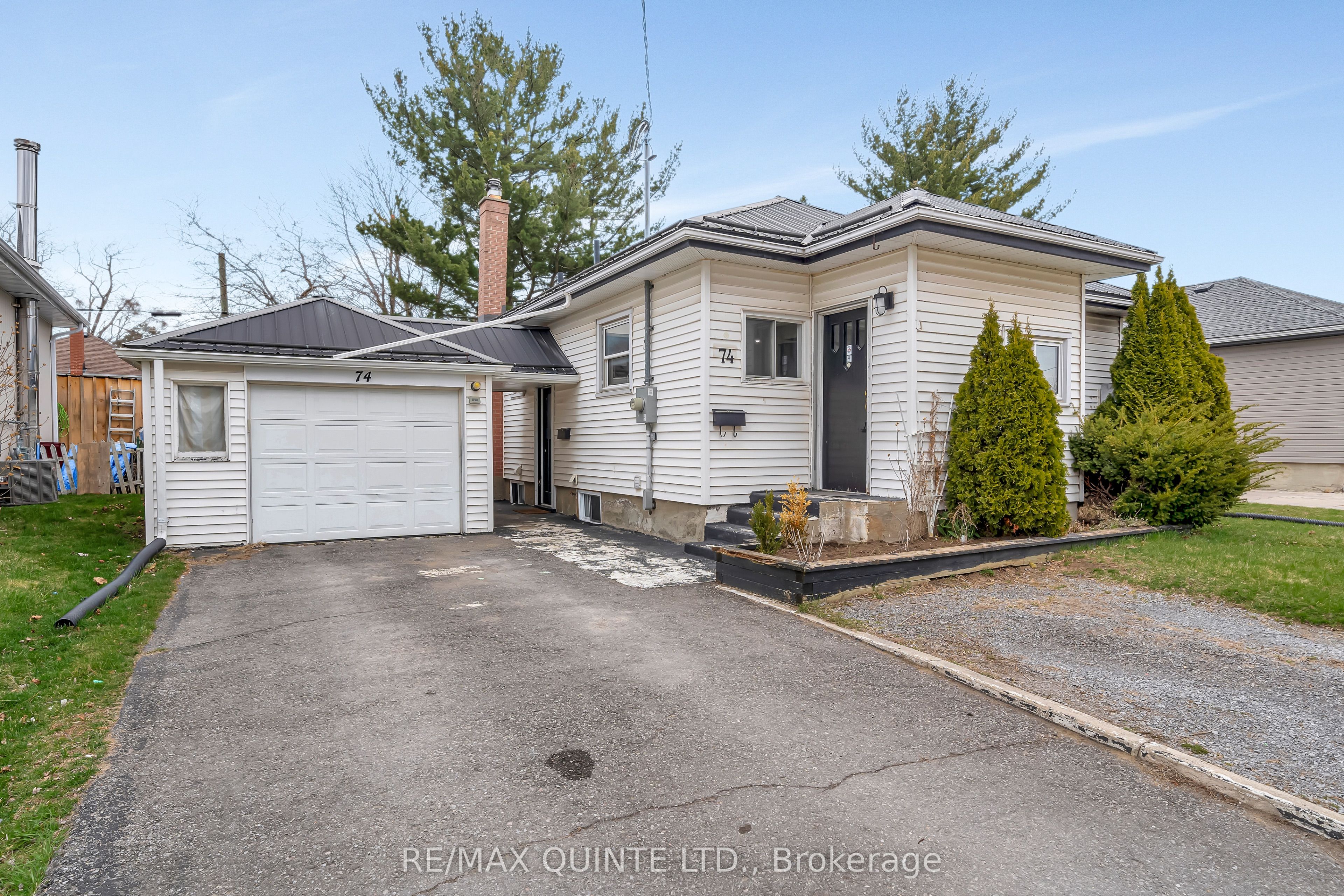 74 Hastings Drive Property Photo 1