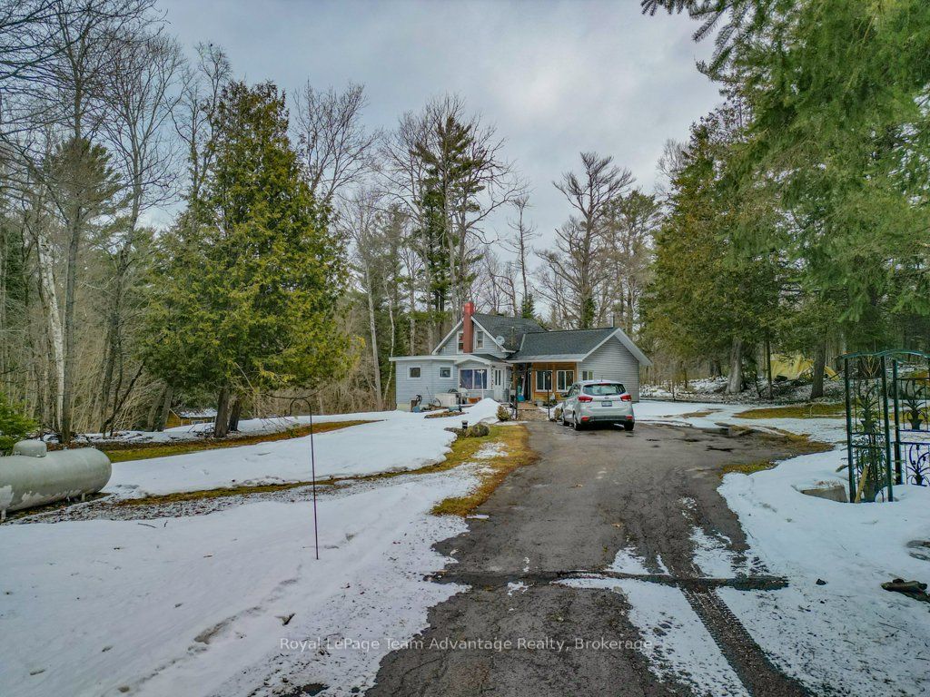 320 Mcdougall Road Property Photo