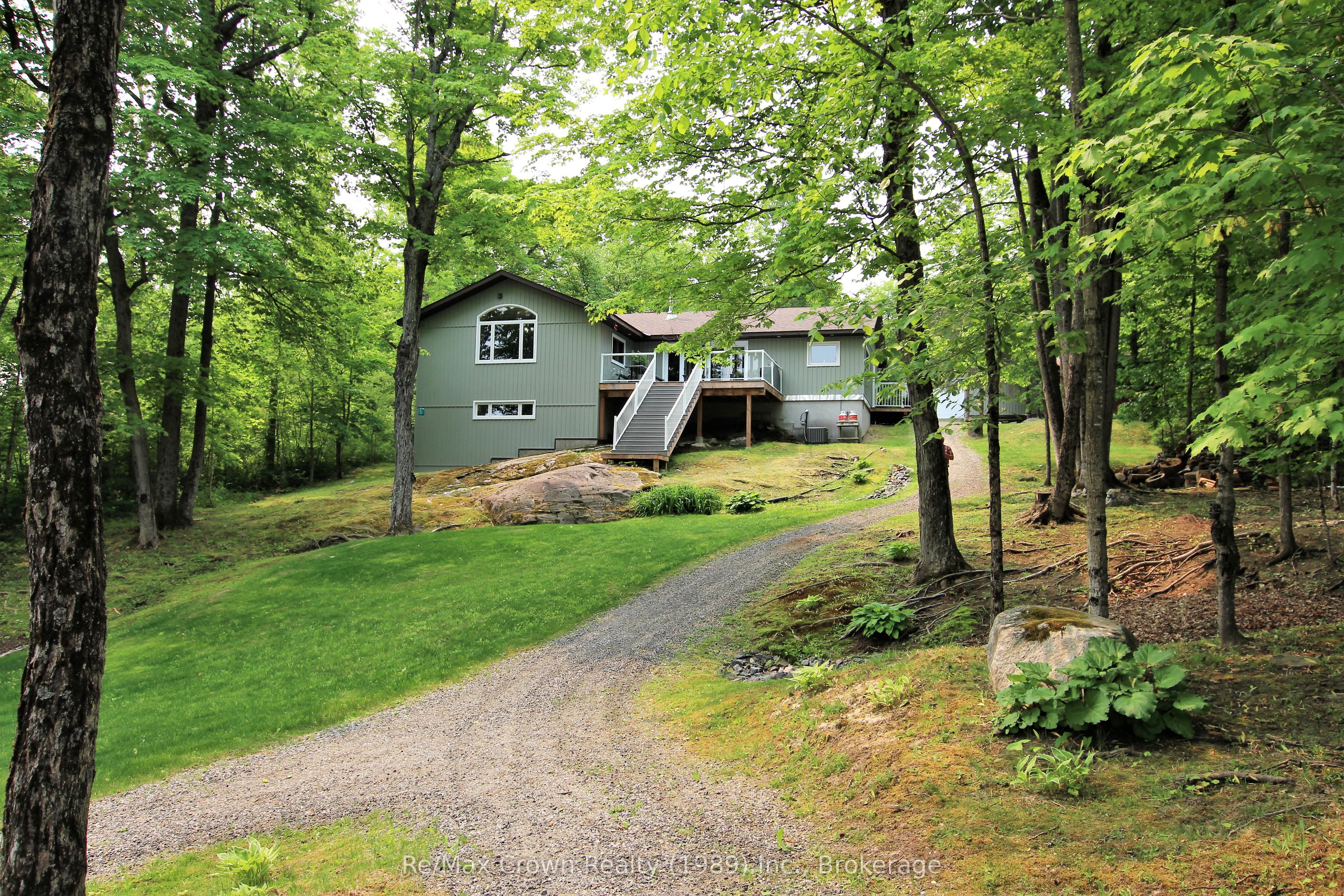 108 Murphy Drive Property Photo 1