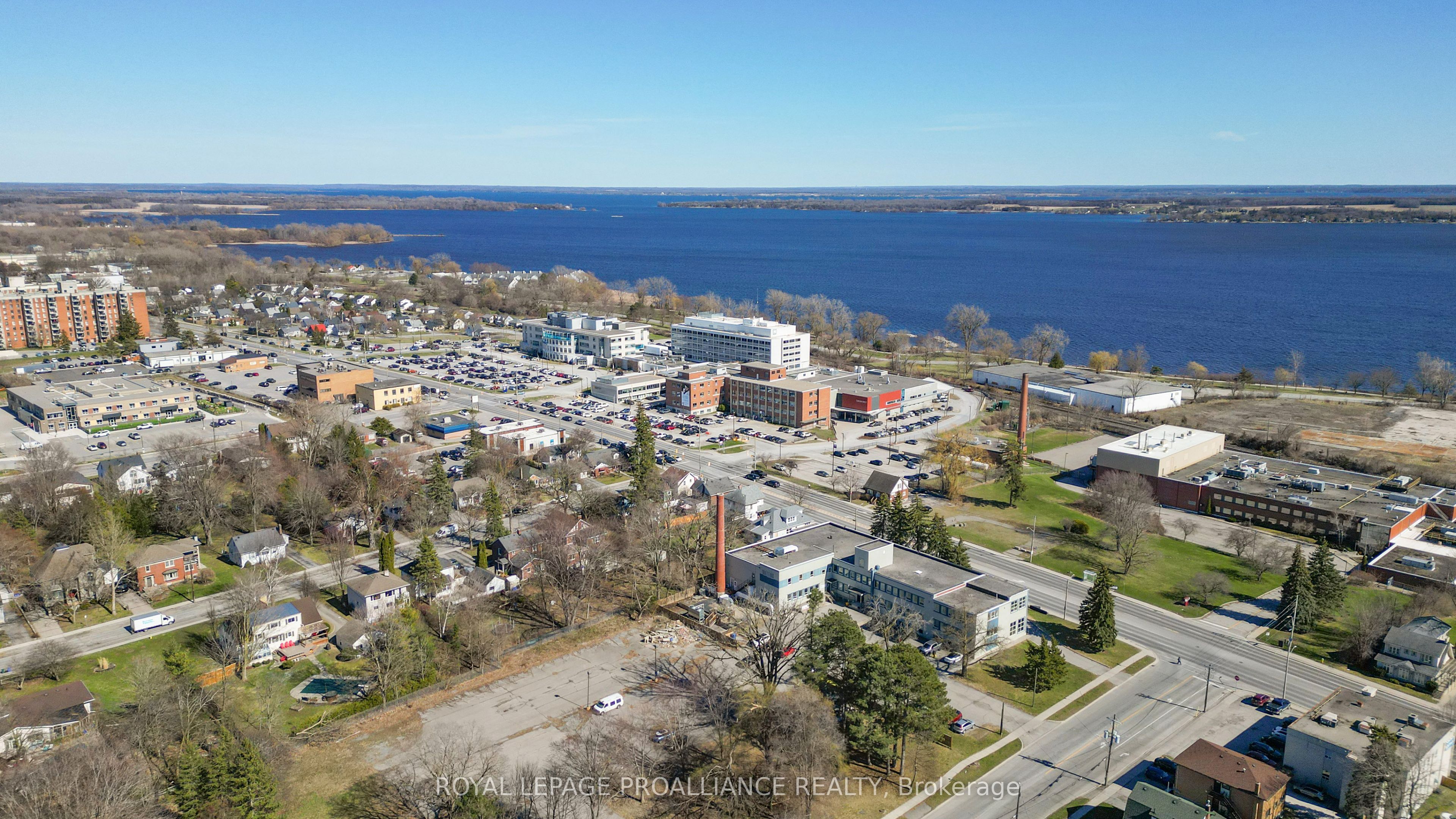 152 Bleecker Avenue Property Photo