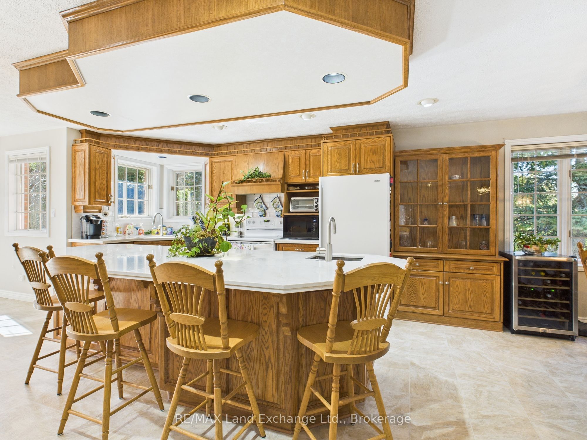 115 Deerhurst Drive Property Photo 15