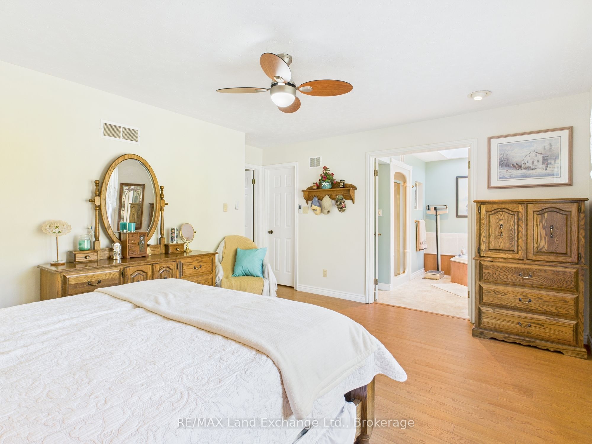 115 Deerhurst Drive Property Photo 23