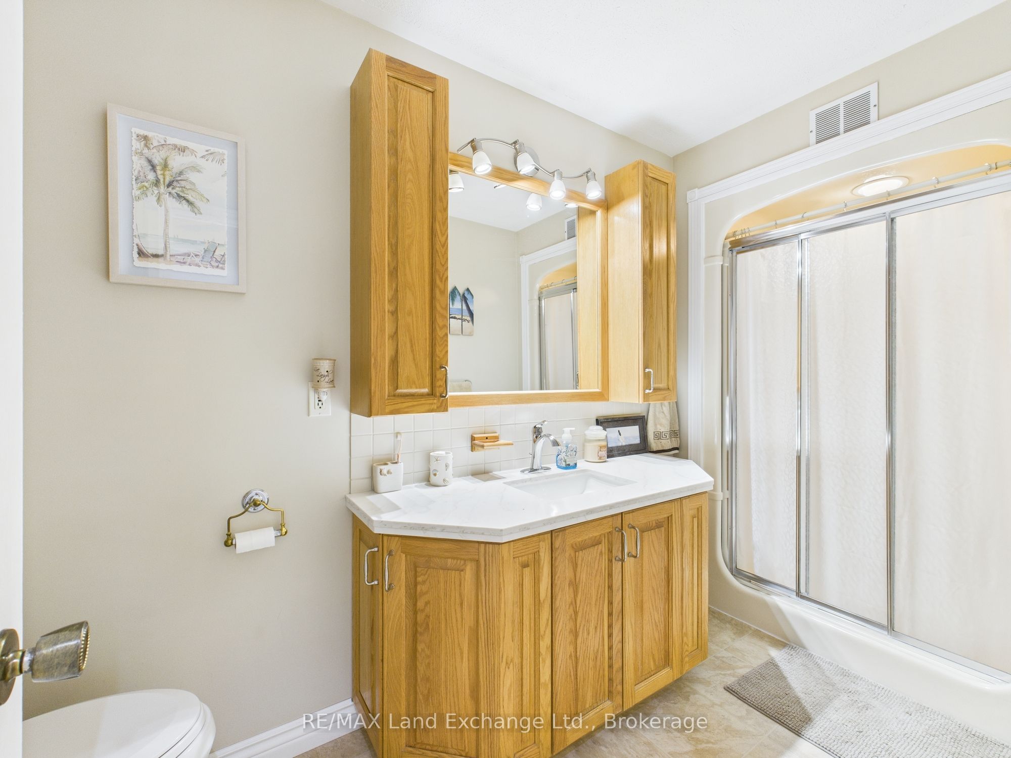 115 Deerhurst Drive Property Photo 25