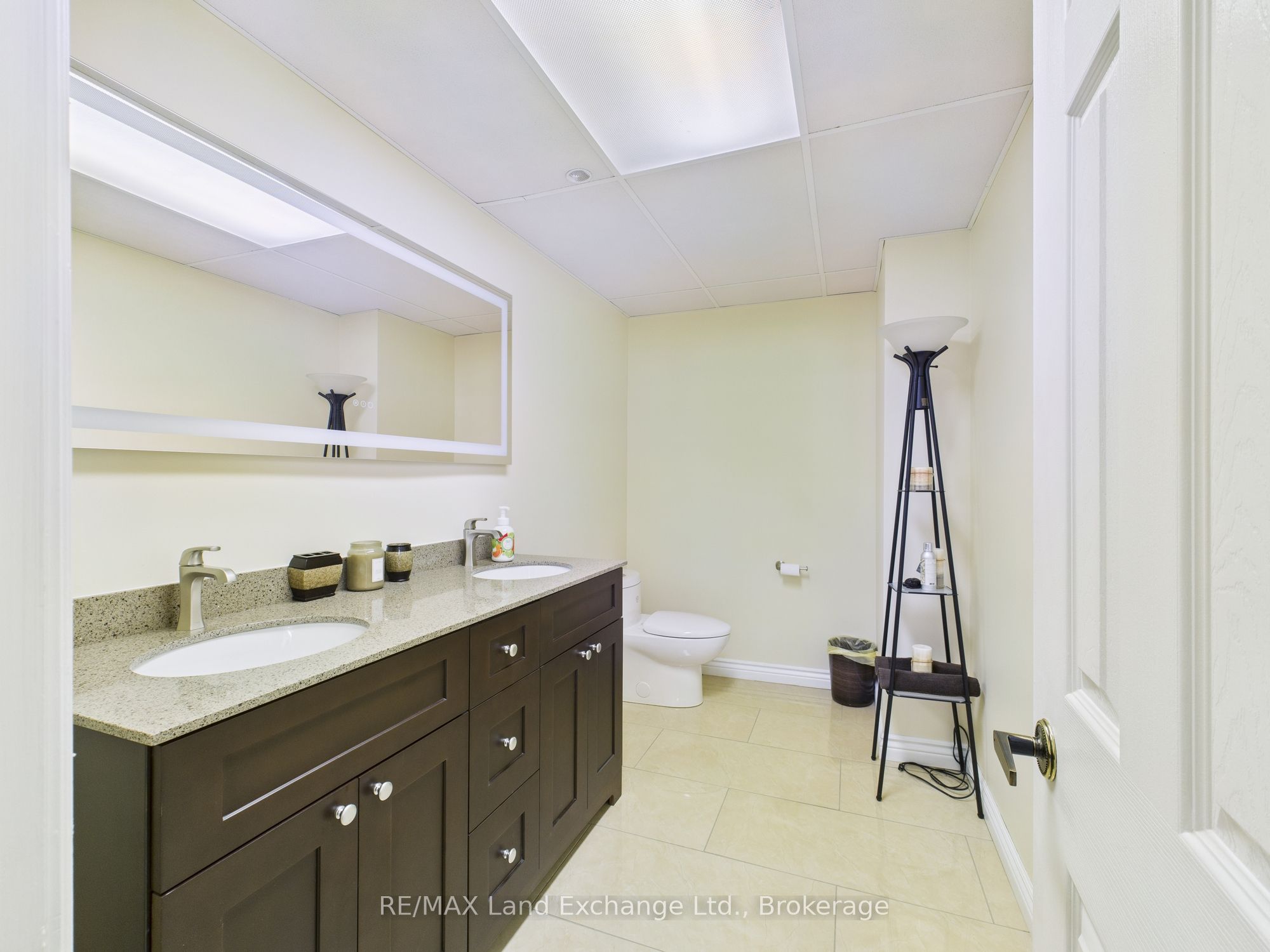 115 Deerhurst Drive Property Photo 34