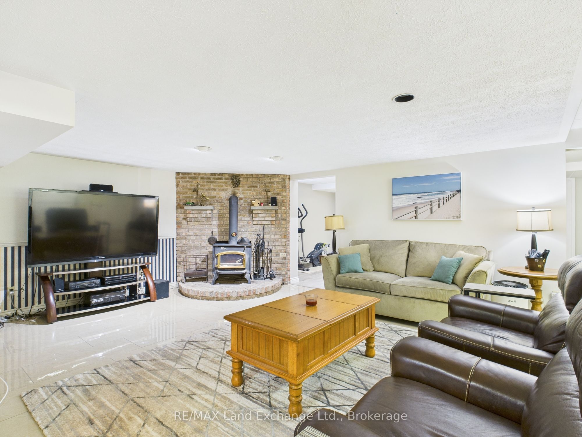 115 Deerhurst Drive Property Photo 38