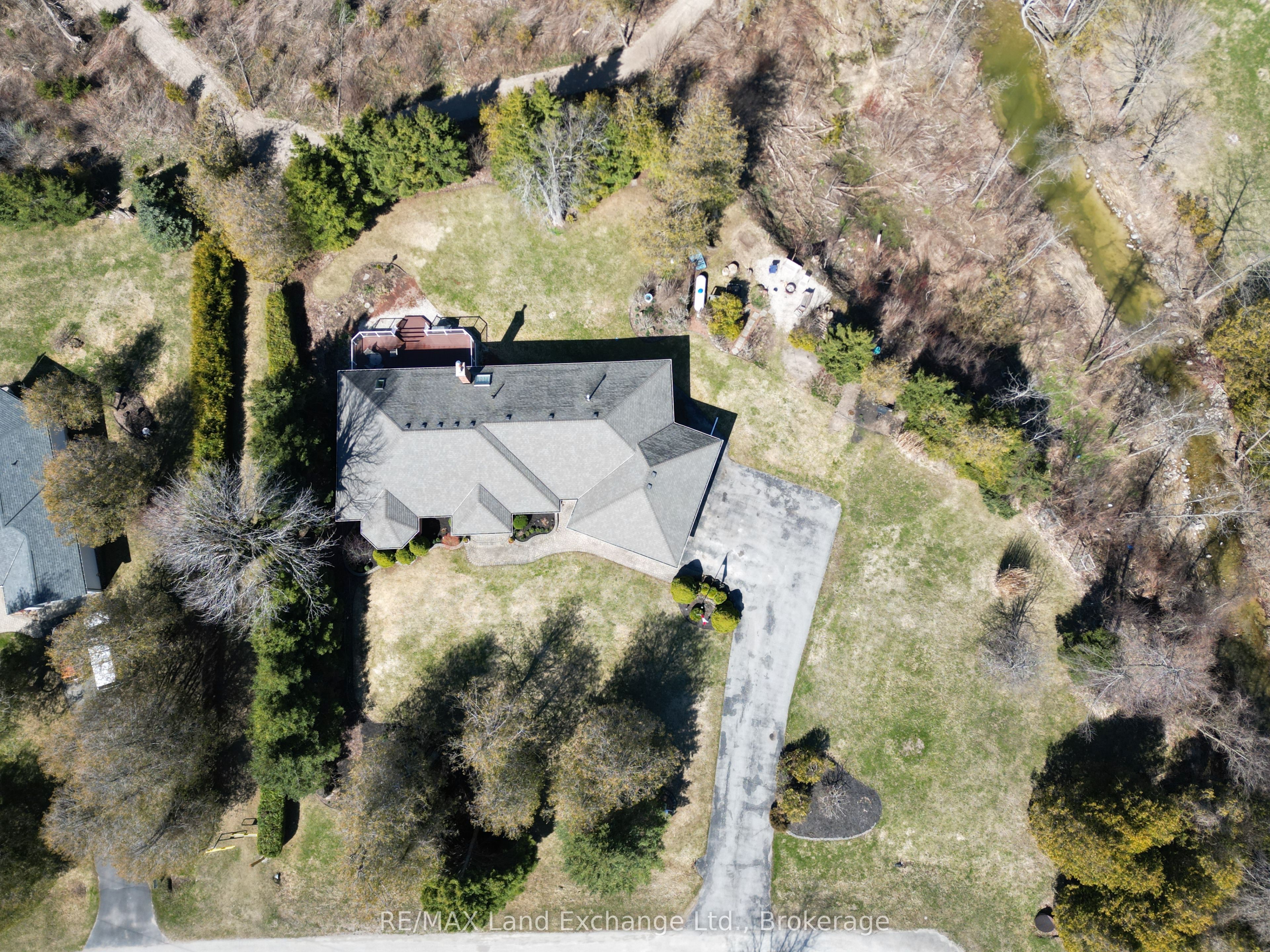 115 Deerhurst Drive Property Photo 43