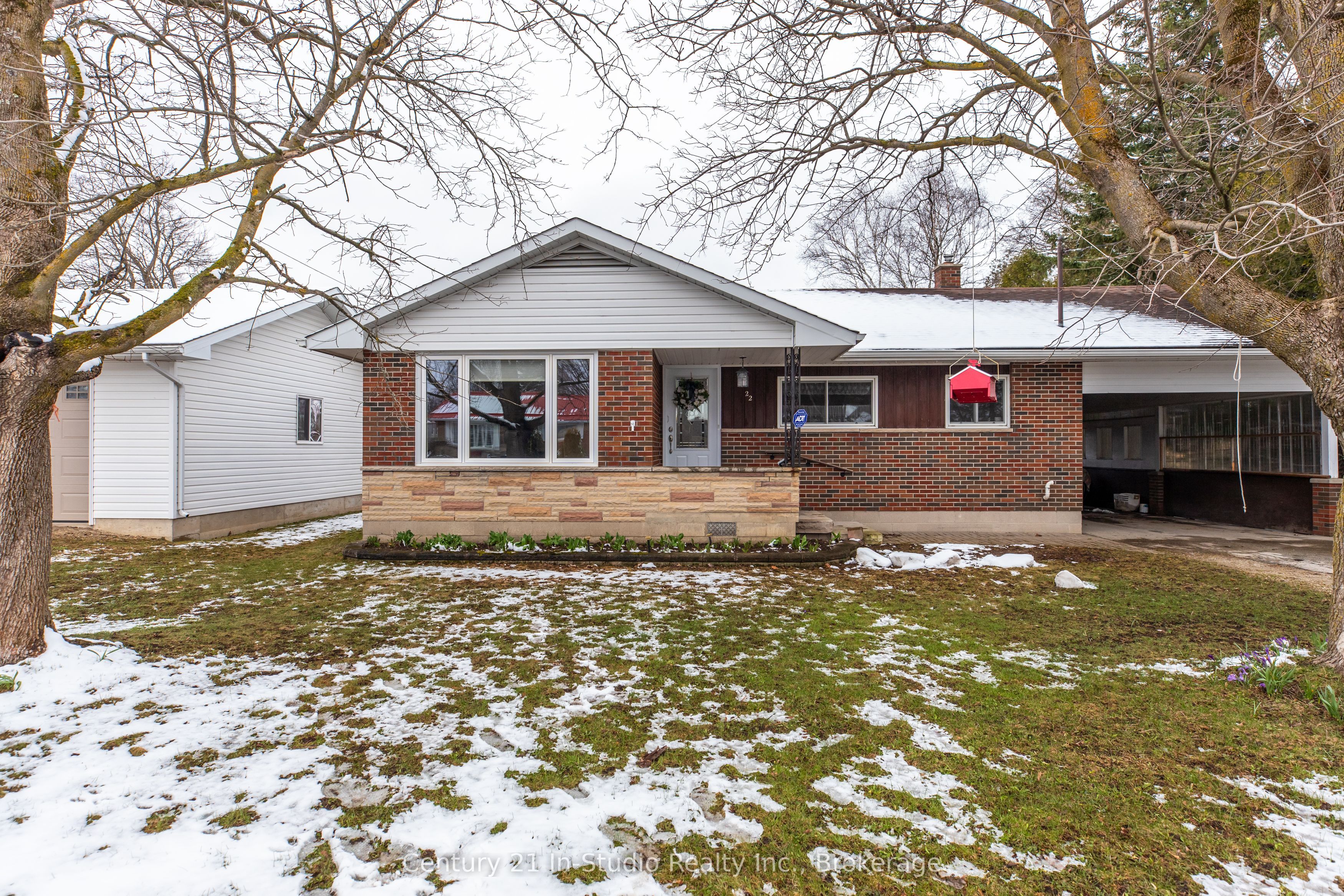 22 Herbert Avenue Property Photo