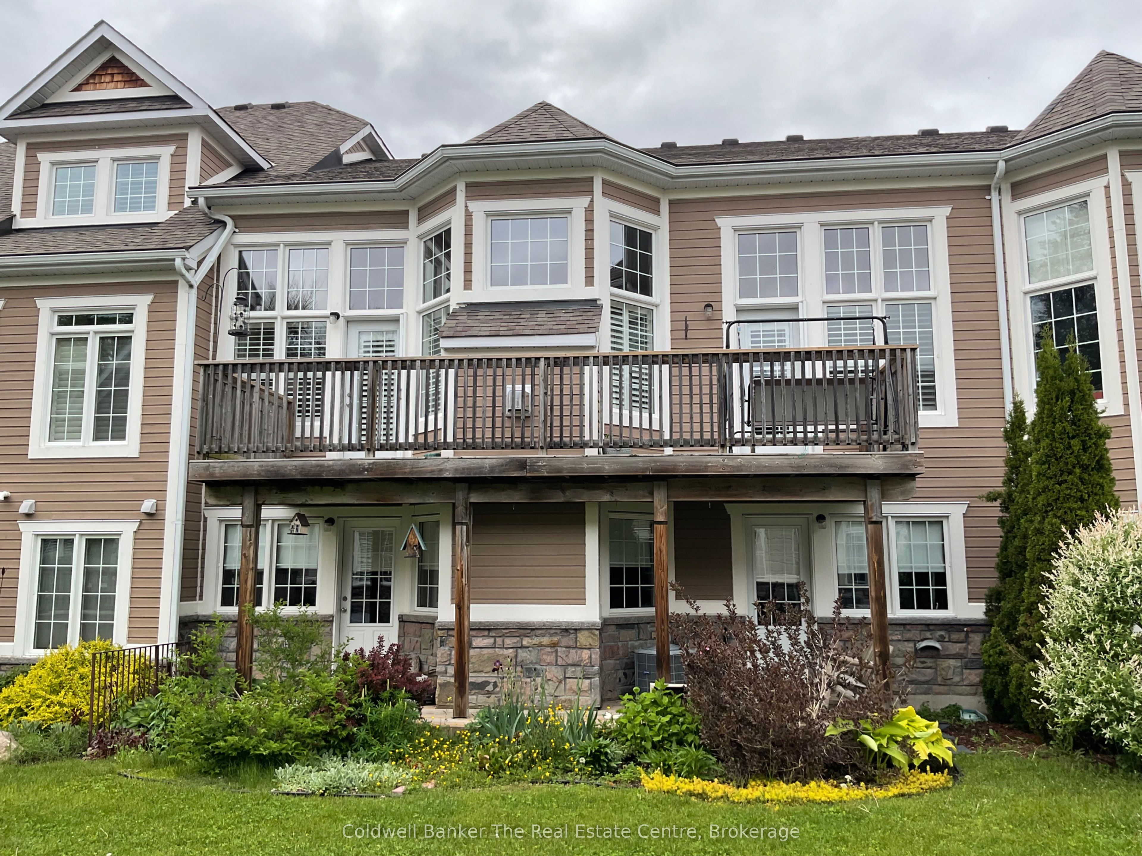 10 Kent Court Property Photo 2