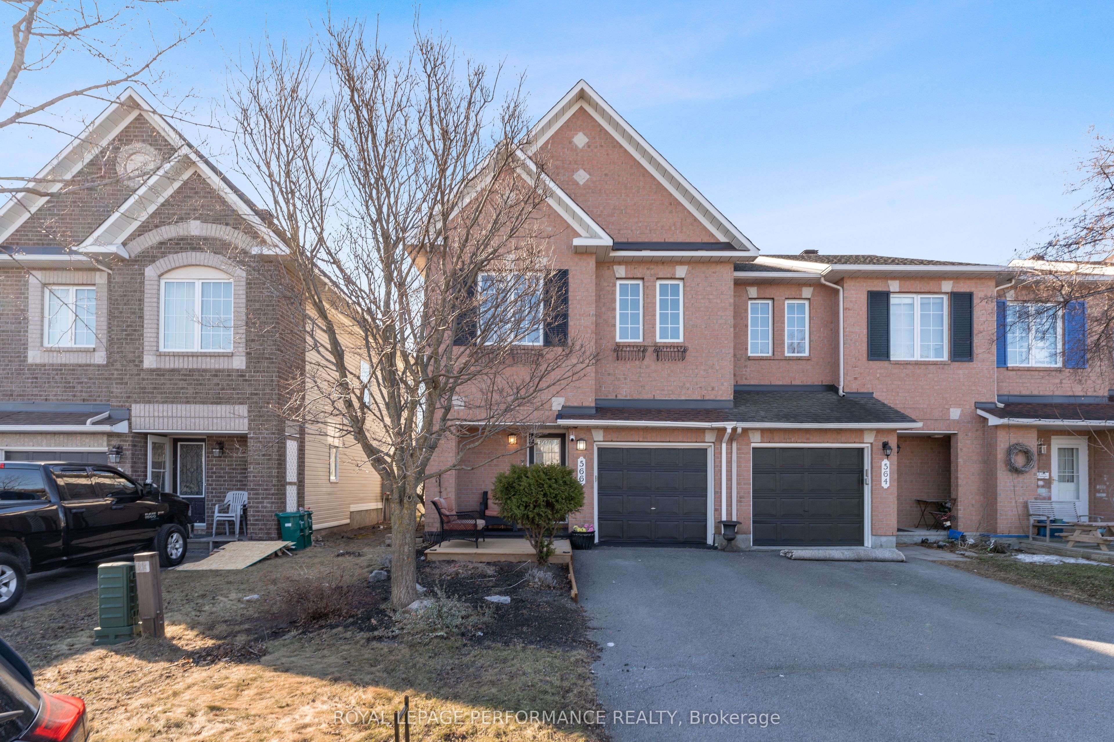 566 Casabella Drive Property Photo