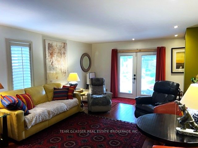 7070 Longwoods Rd Property Photo 11