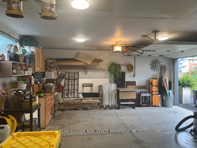 7070 Longwoods Rd Property Photo 32