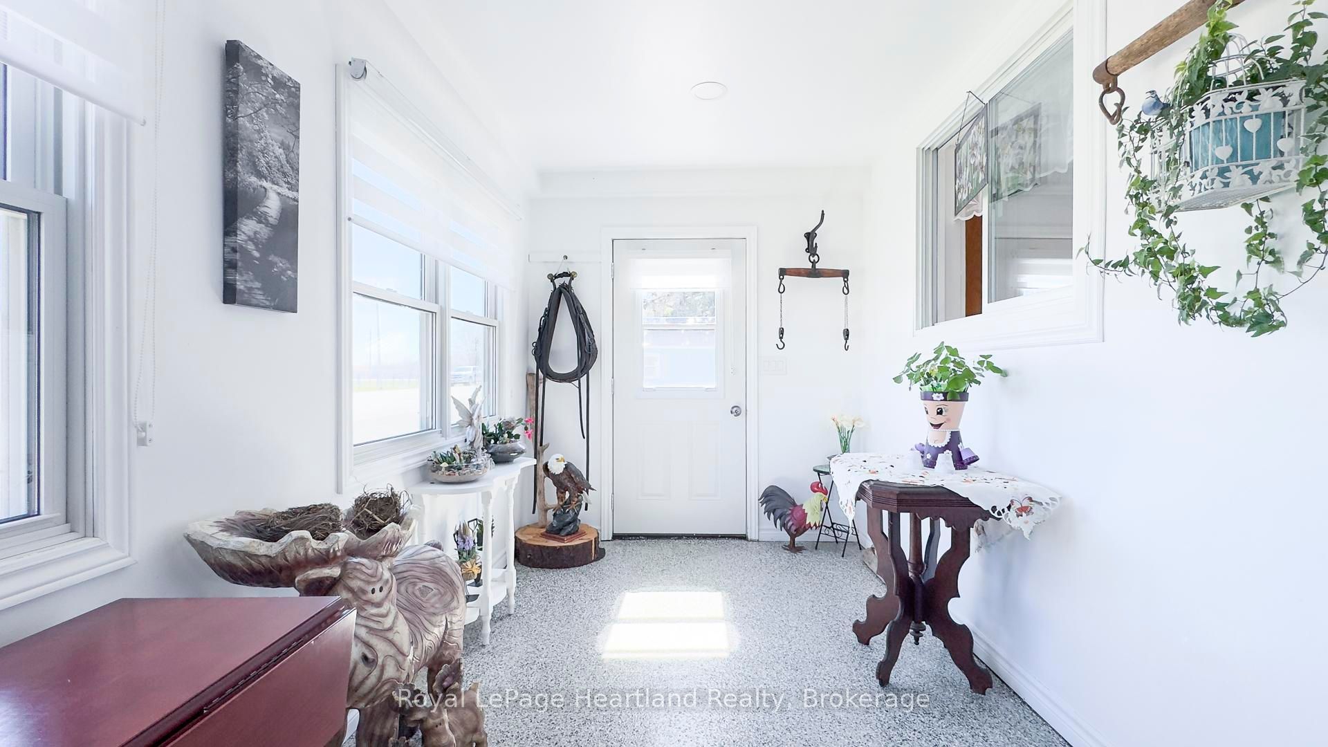 36973 Londesboro Road Property Photo 20