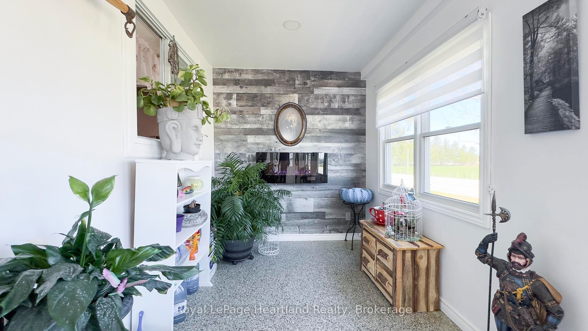 36973 Londesboro Road Property Photo 21