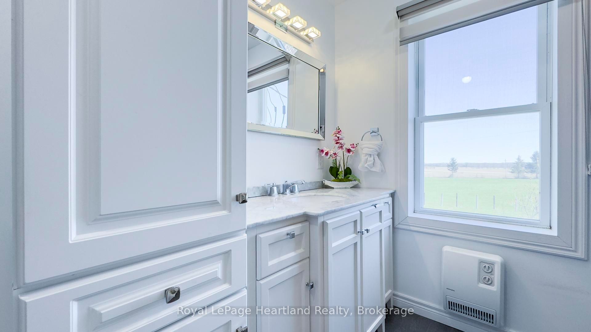36973 Londesboro Road Property Photo 30