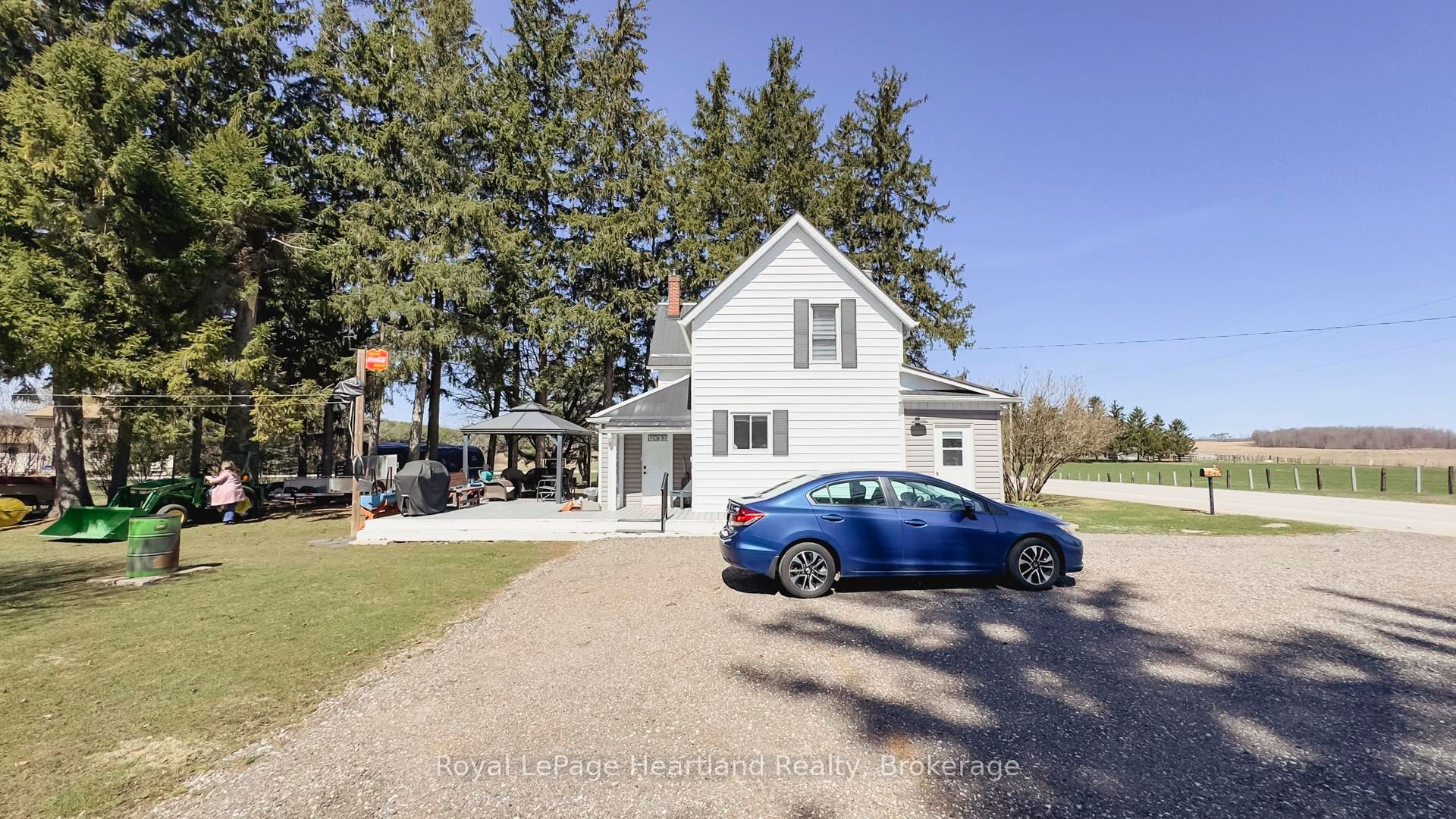 36973 Londesboro Road Property Photo 43