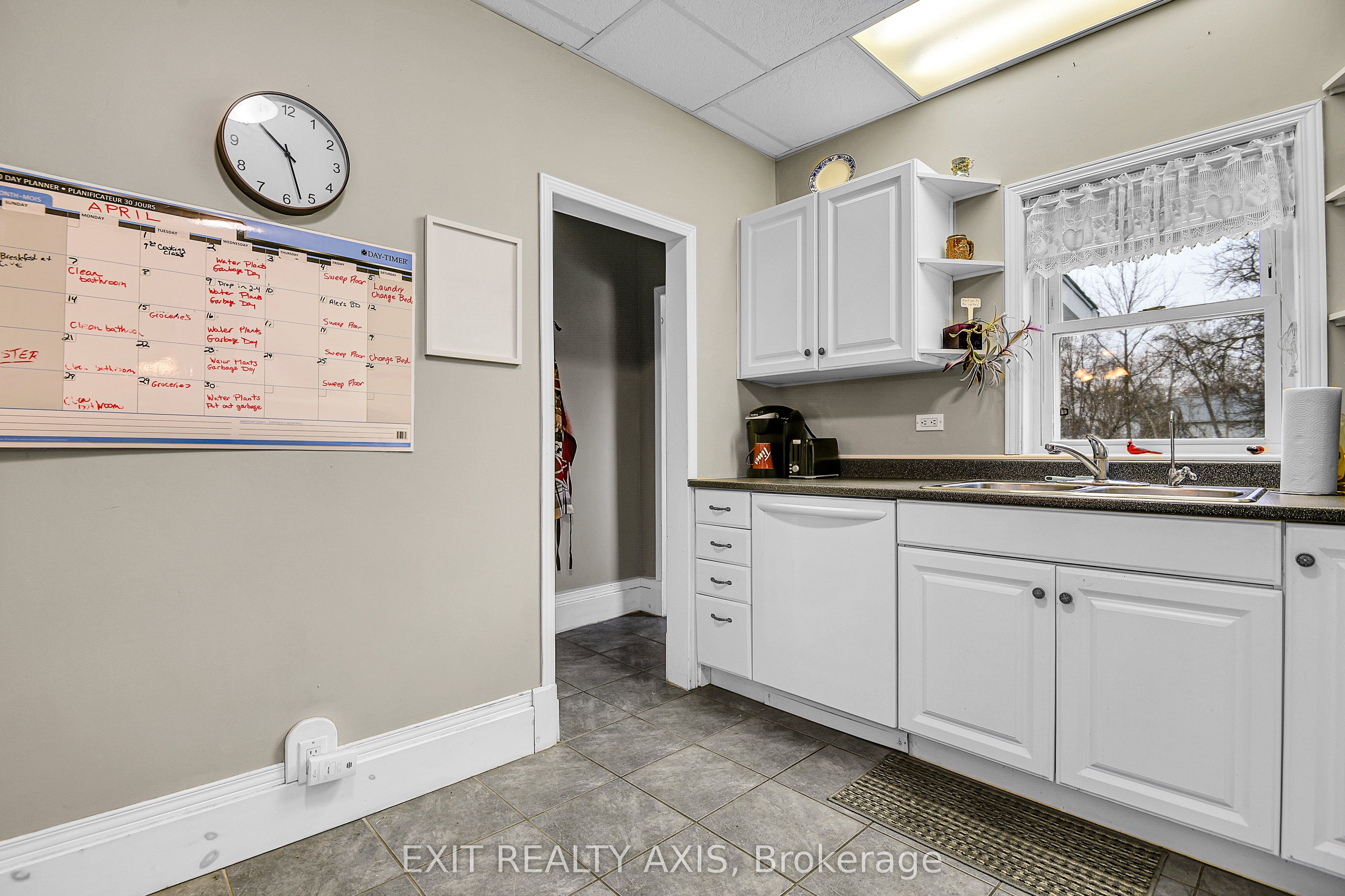 44 Main Street Property Photo 17