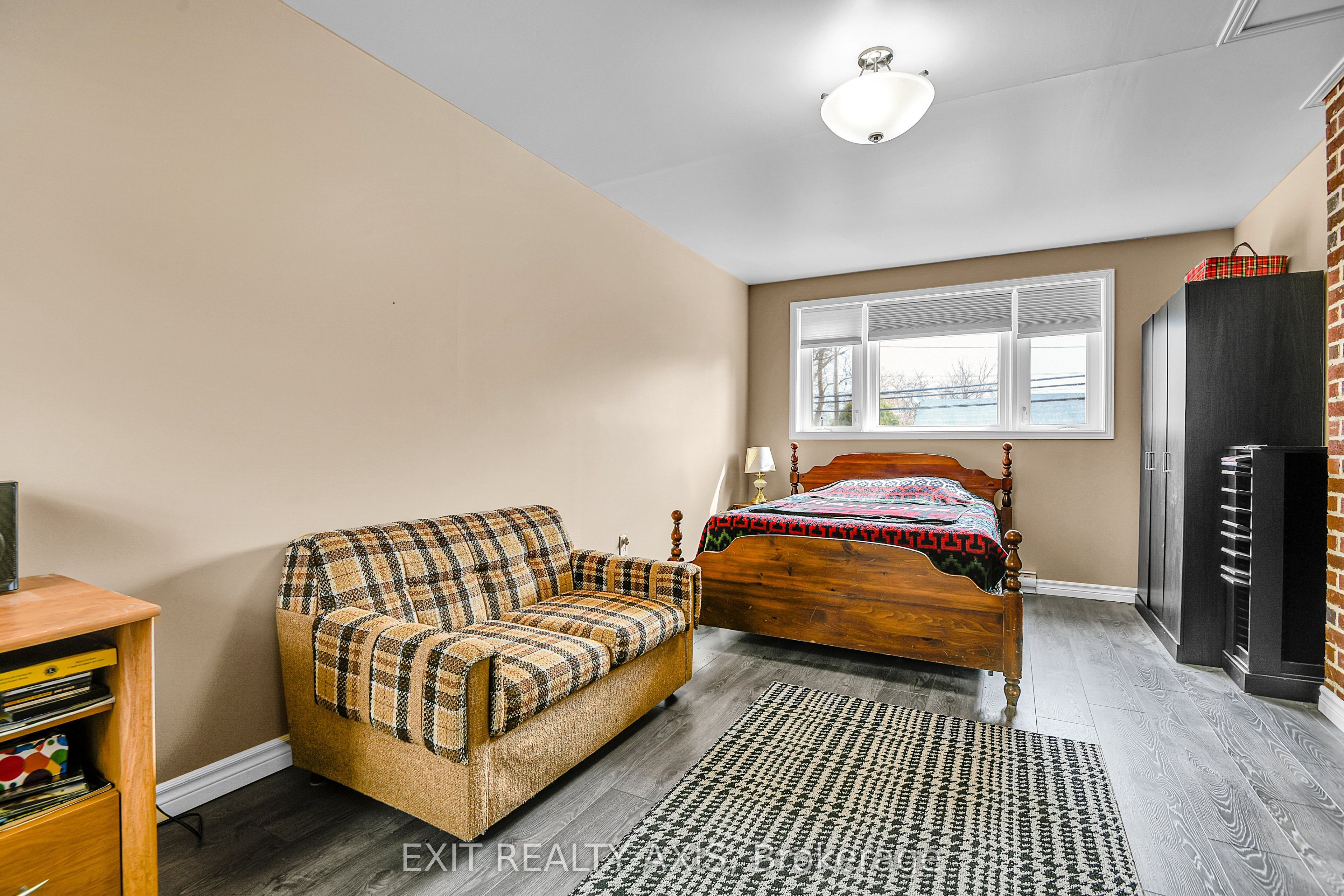 44 Main Street Property Photo 20