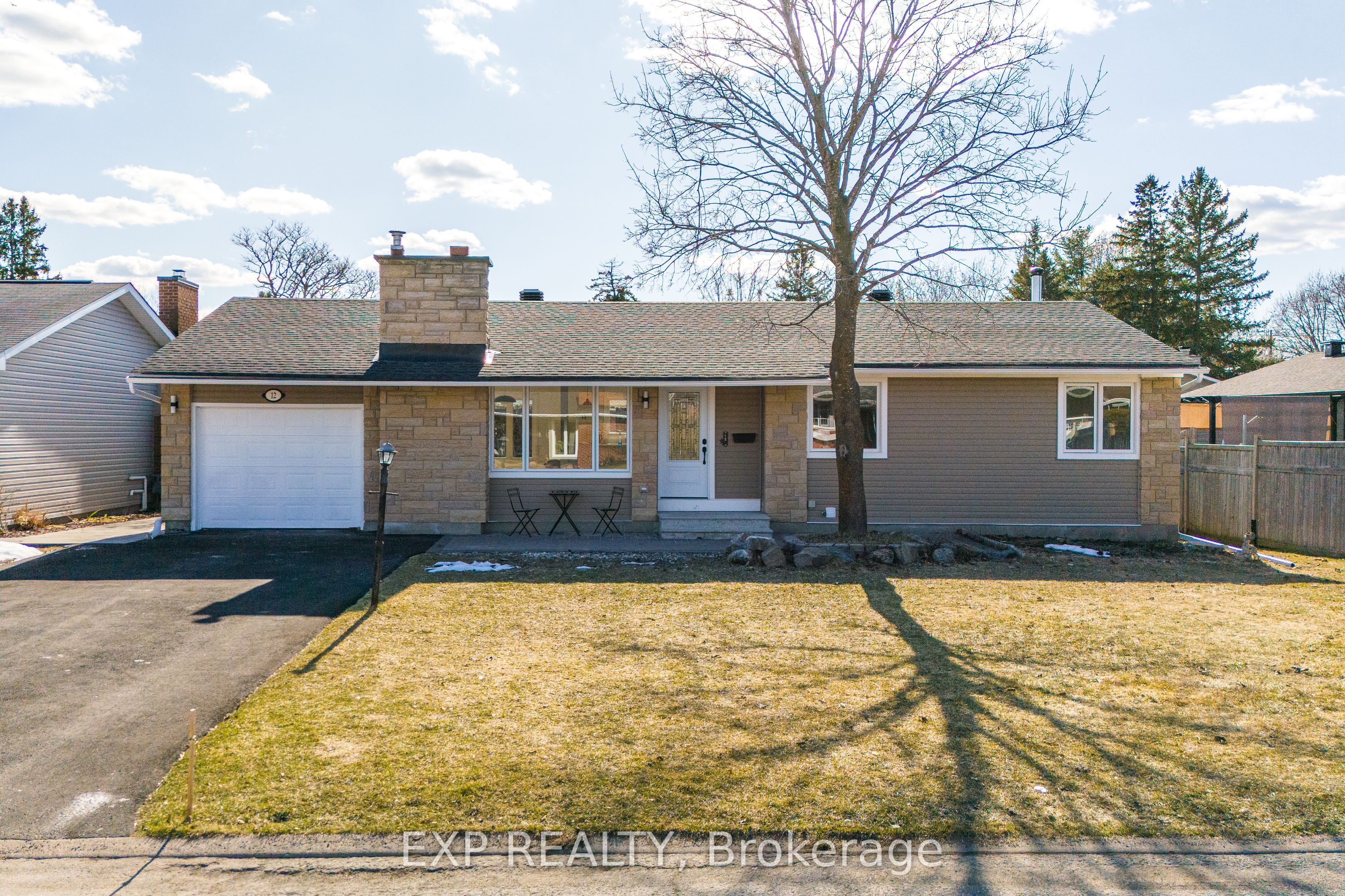 12 Barrhaven Crescent Property Photo