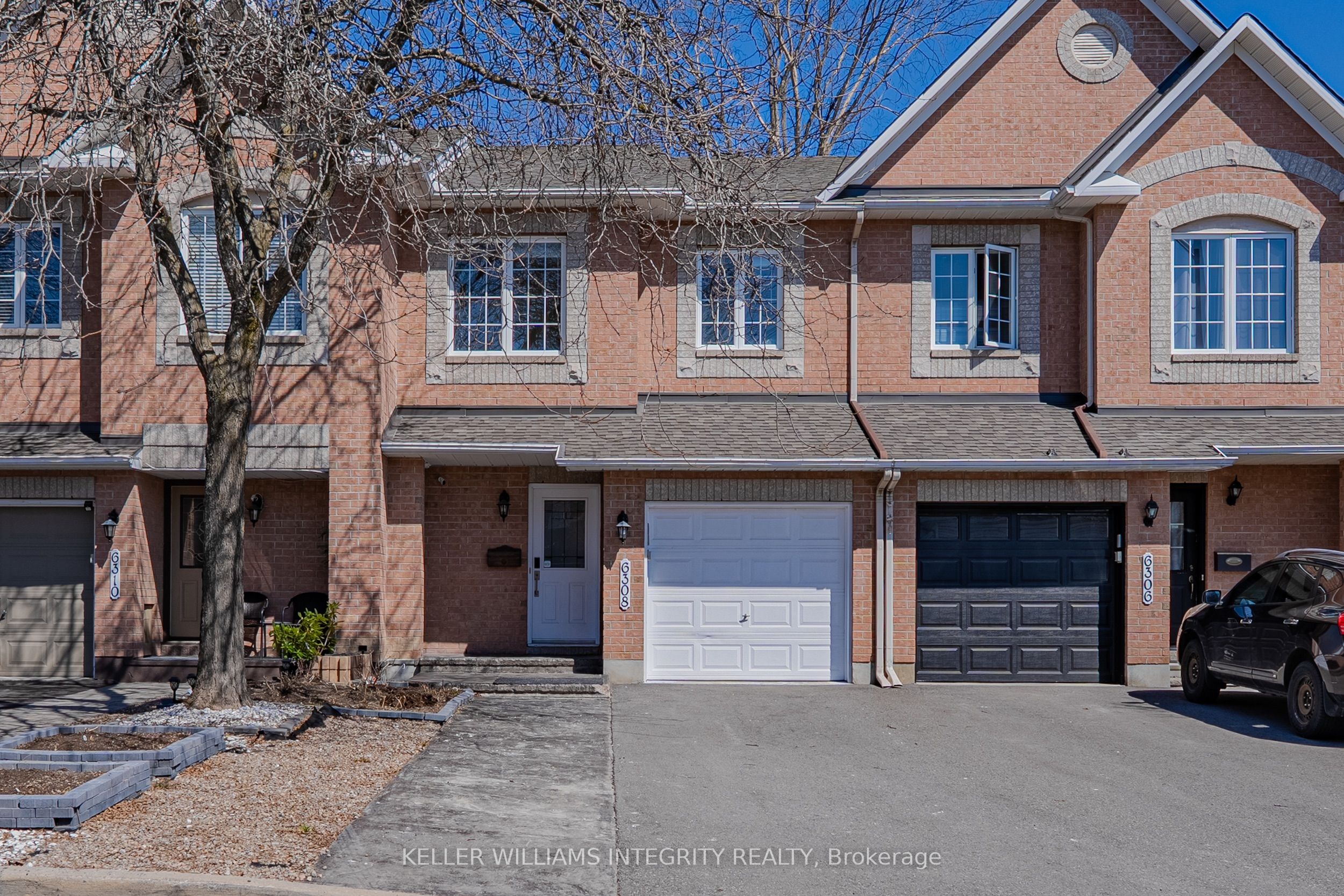 6308 Sablewood Place Property Photo 1