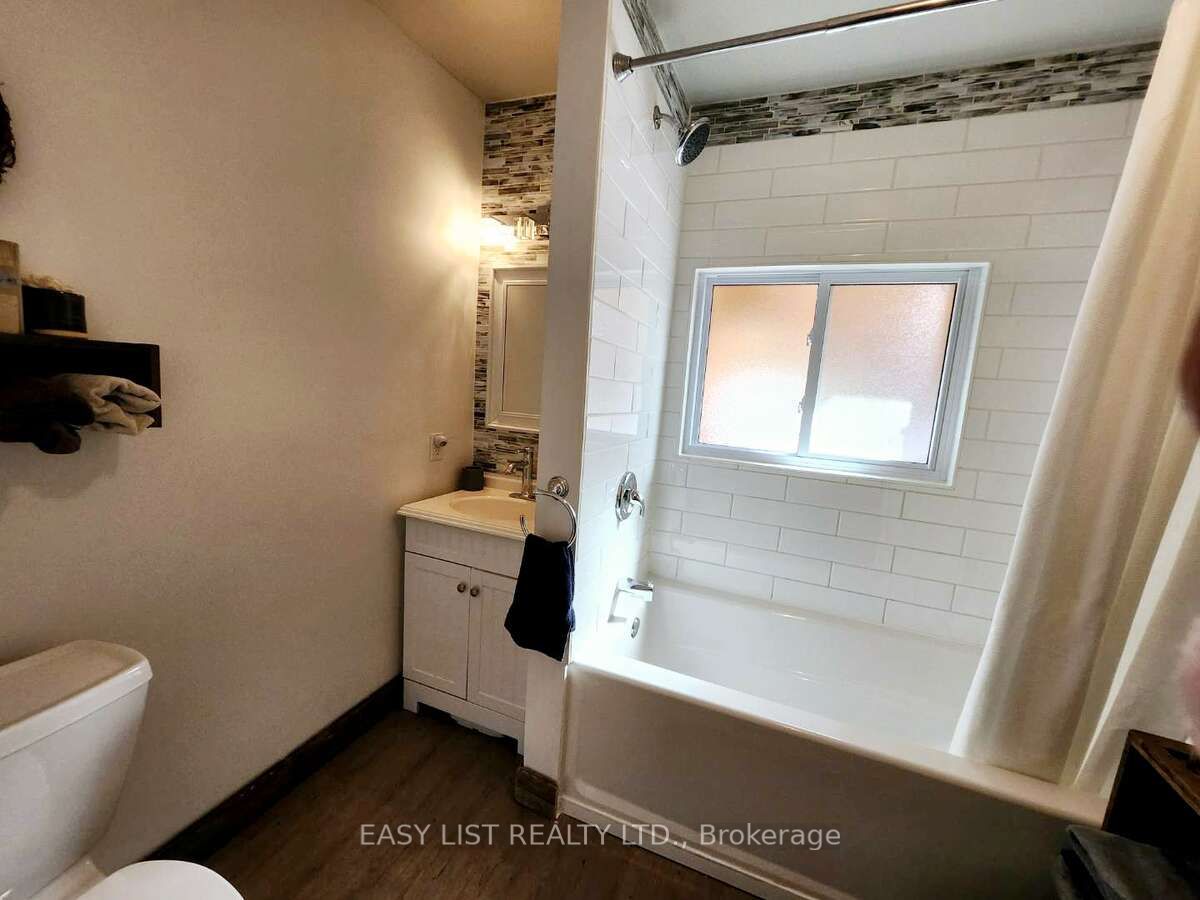 8515 Townsend Line Property Photo 12