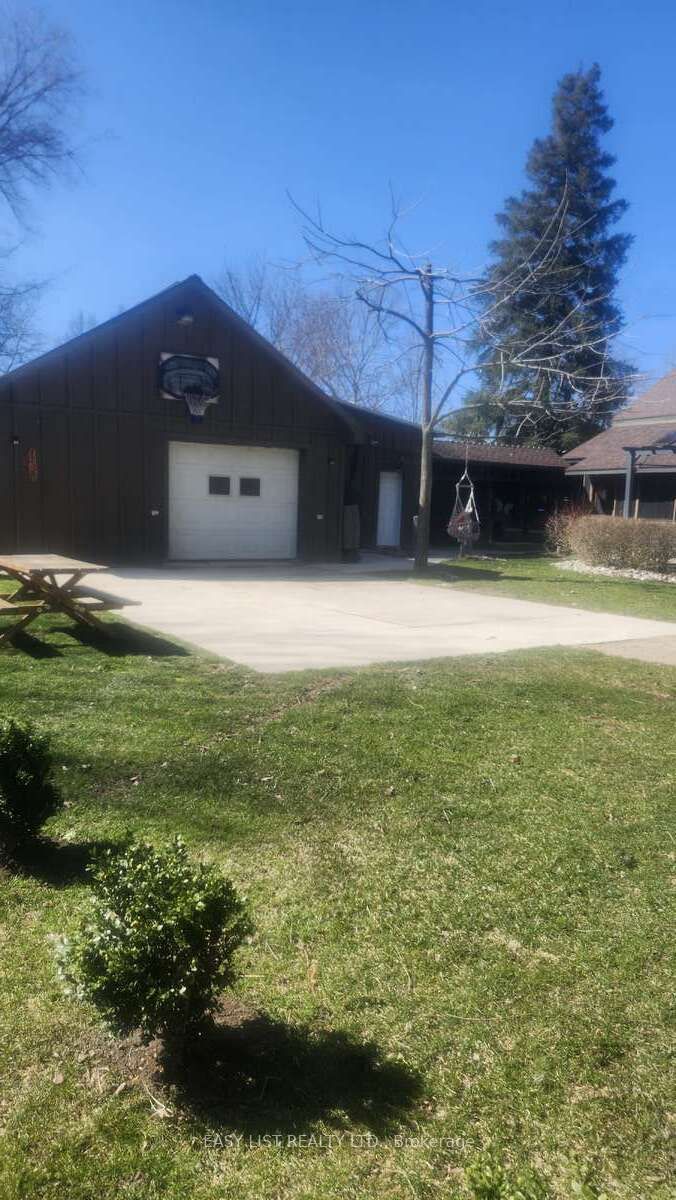 8515 Townsend Line Property Photo 29