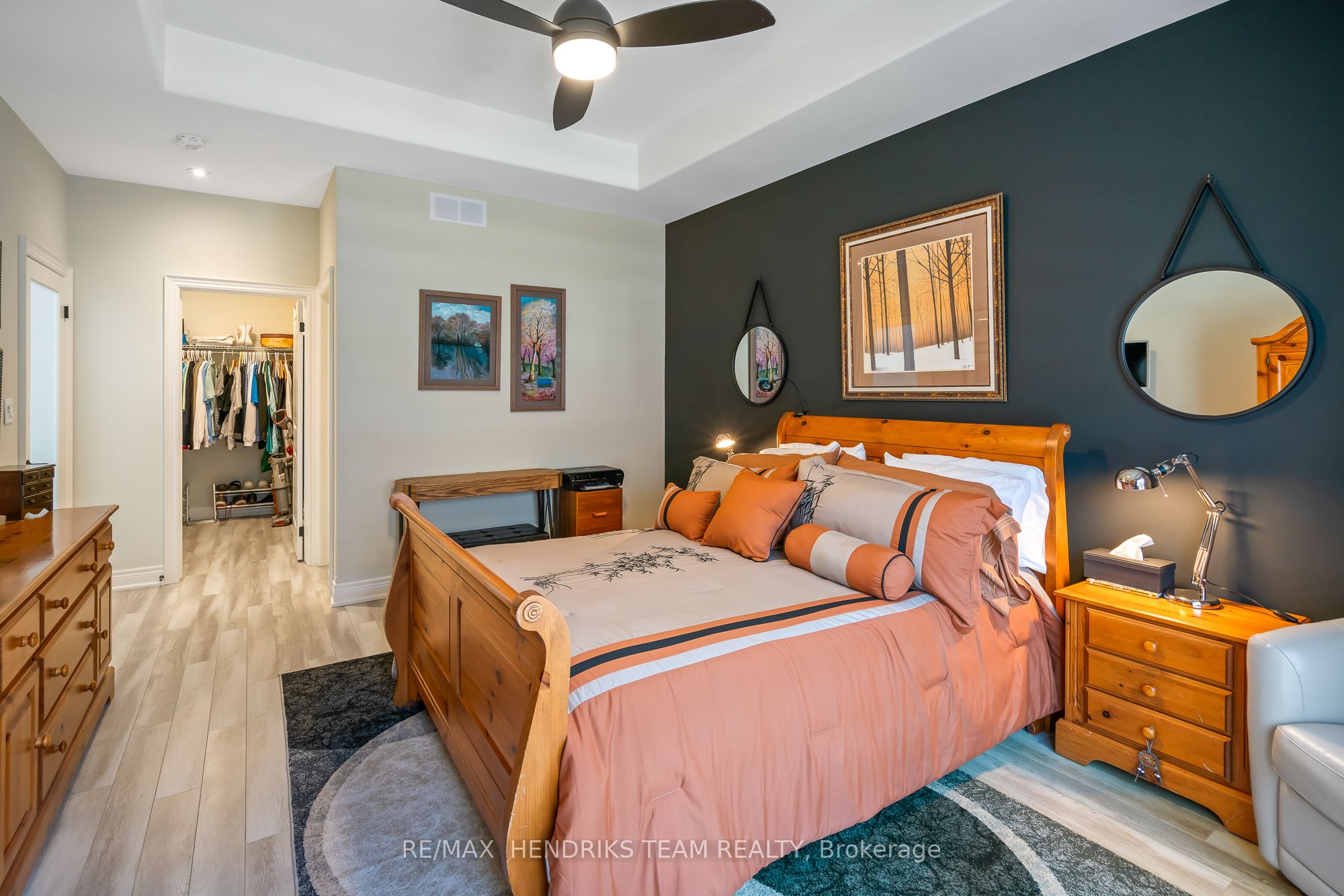 #11 - 10 Sassafras Row Property Photo 20