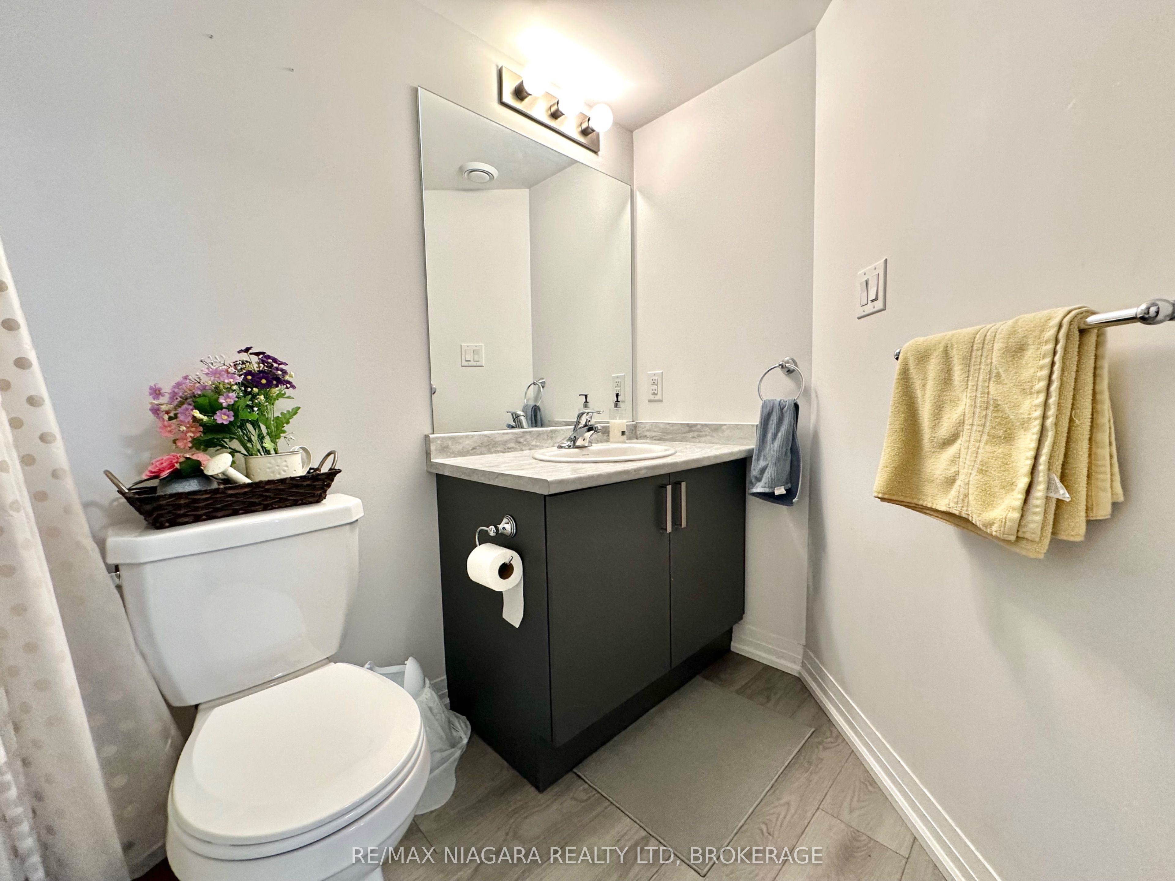 6705 Cropp Street 43 Property Photo 13