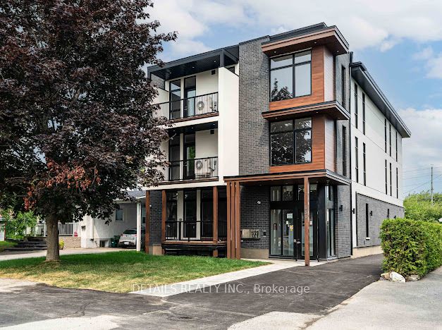 659 Donat Street 301 Property Photo 1