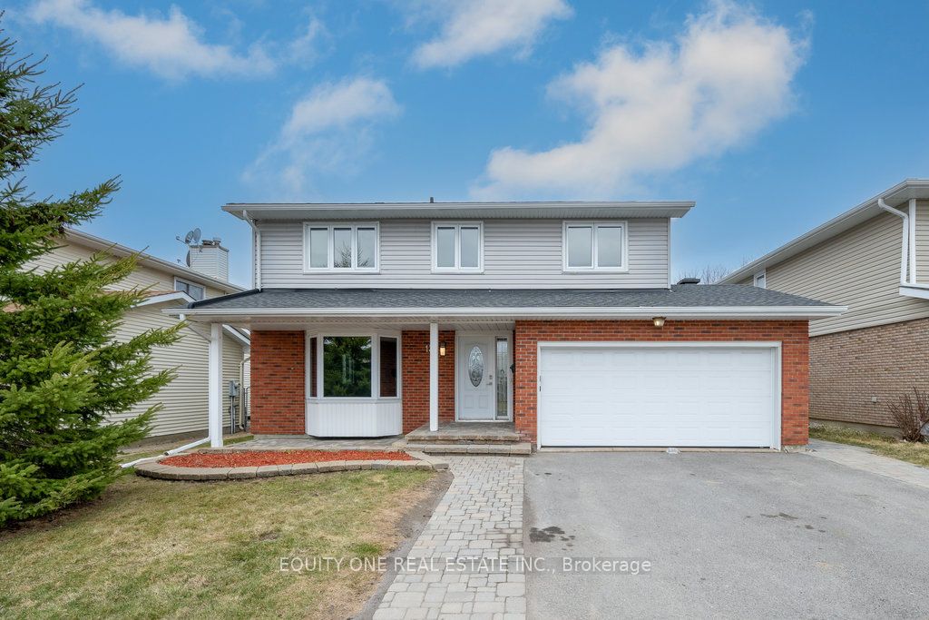 135 Medhurst Drive Property Photo 1