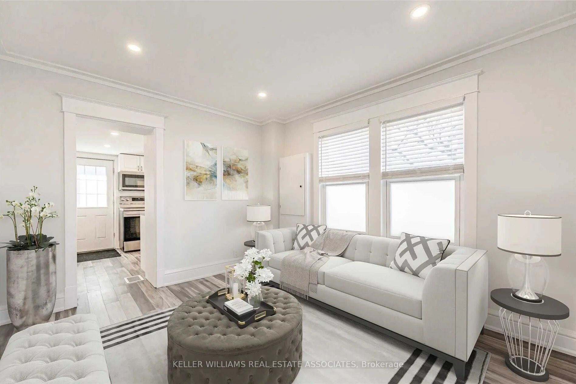 1090 Cannon Street E 2 Property Photo 3