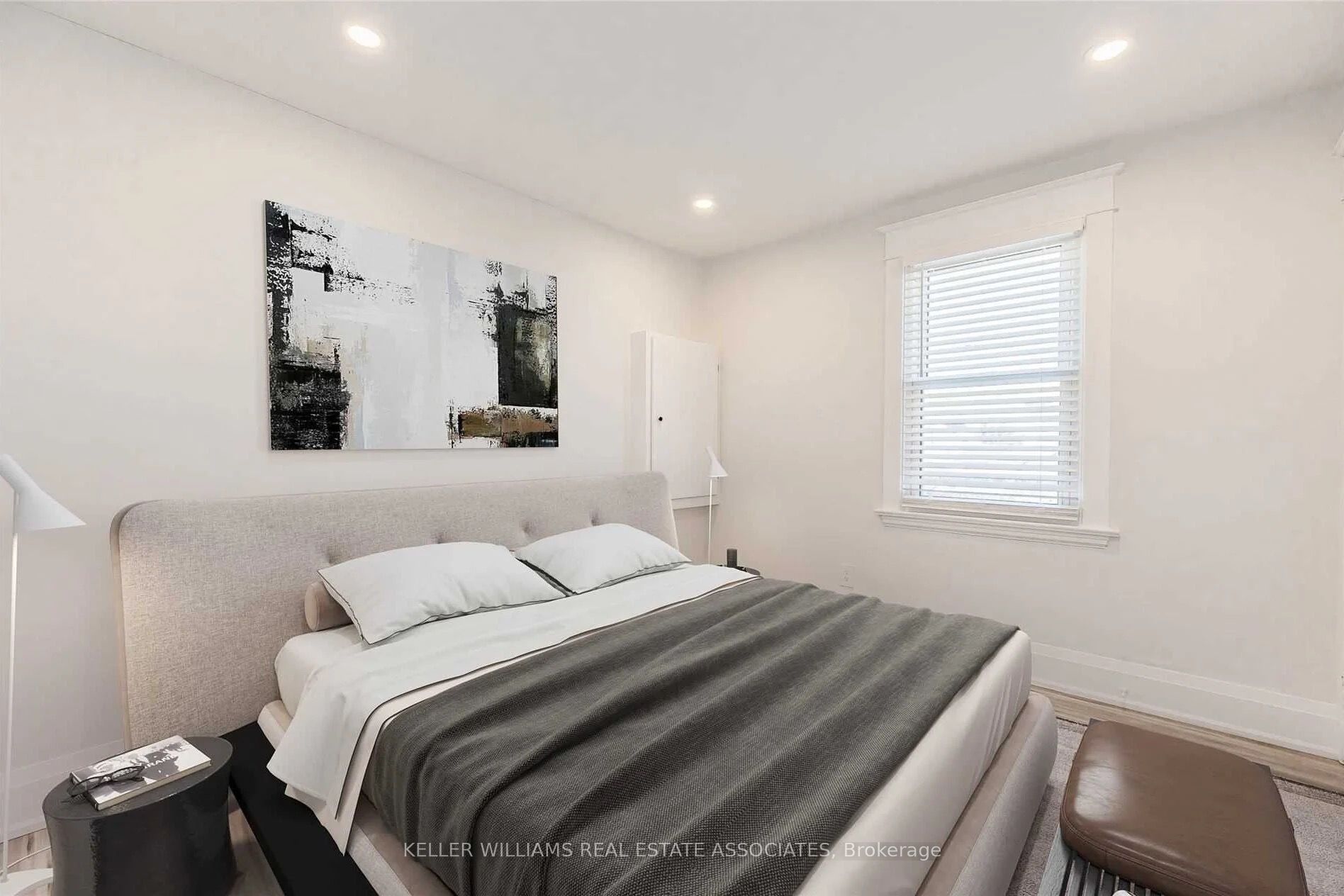 1090 Cannon Street E 2 Property Photo 8