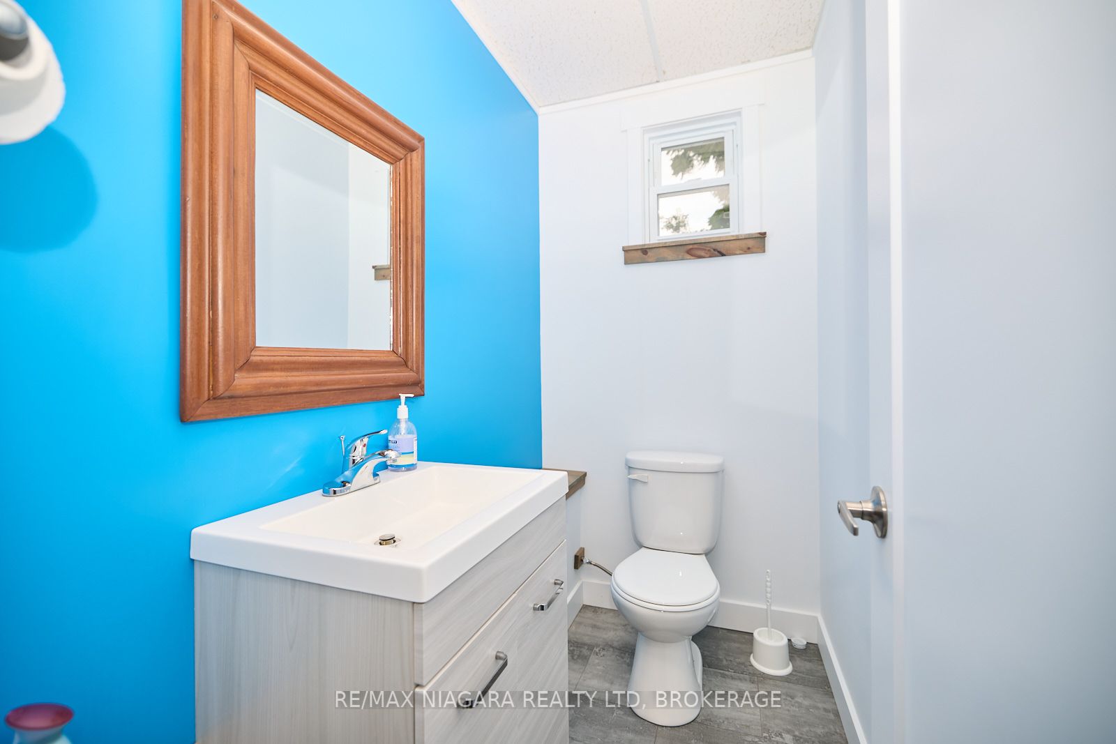 210 Ridgeway Road Property Photo 7
