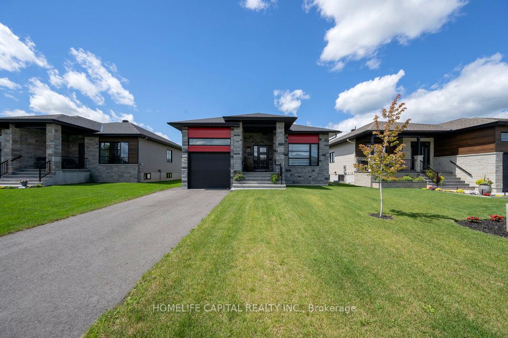 525 Barrage Street Property Photo 2