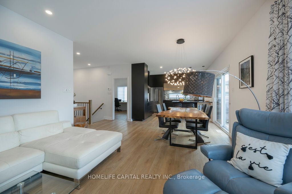 525 Barrage Street Property Photo 20