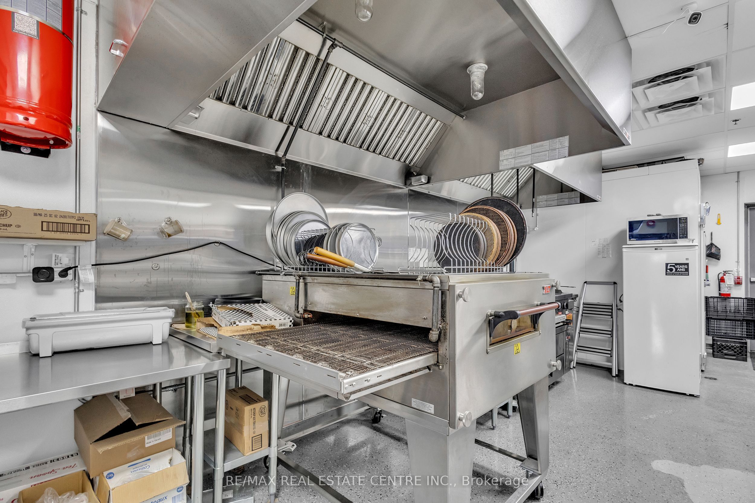 #s26 - 700 Strasburg Road Property Photo 15