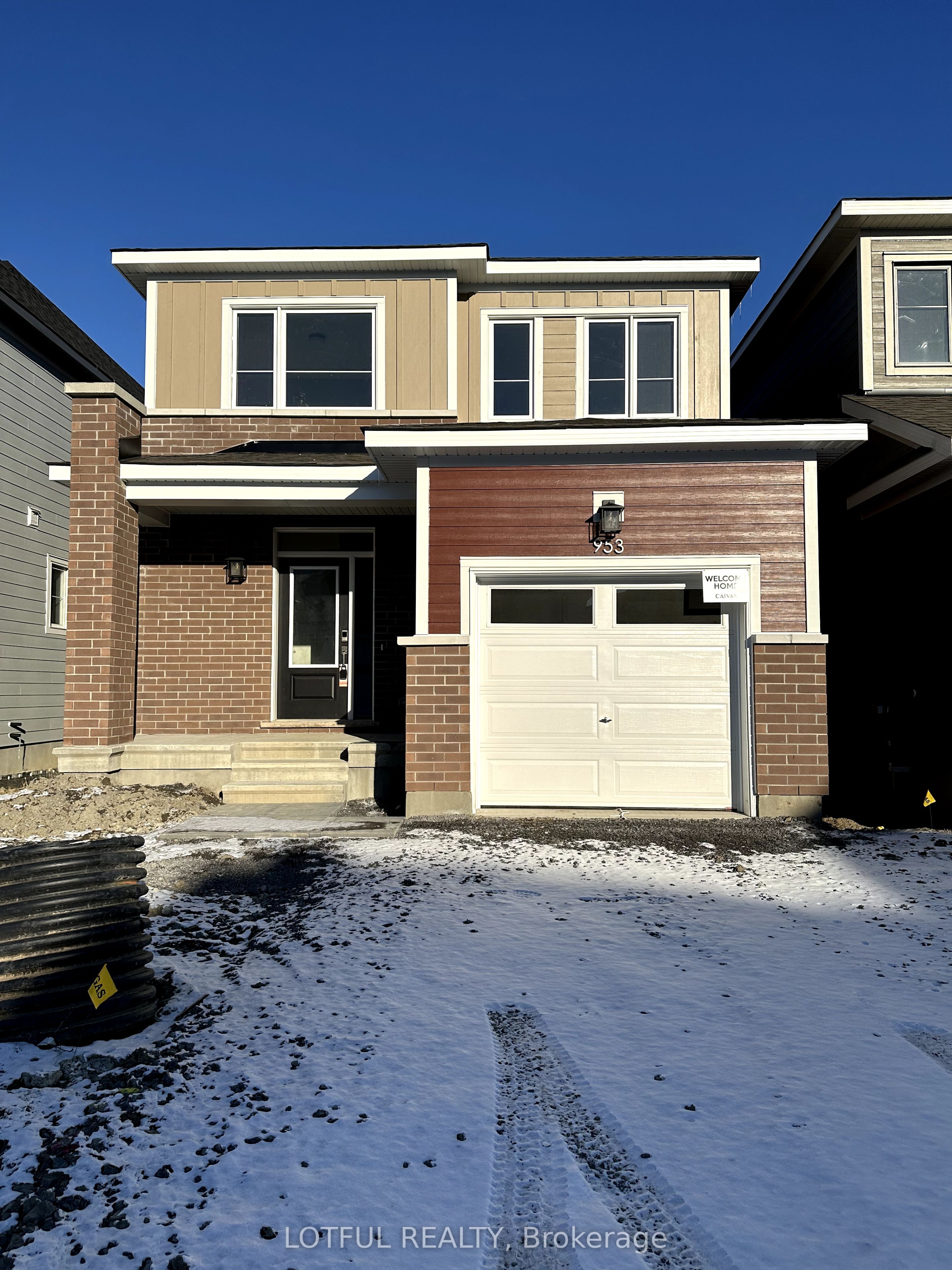 953 Seagrave Lane Property Photo