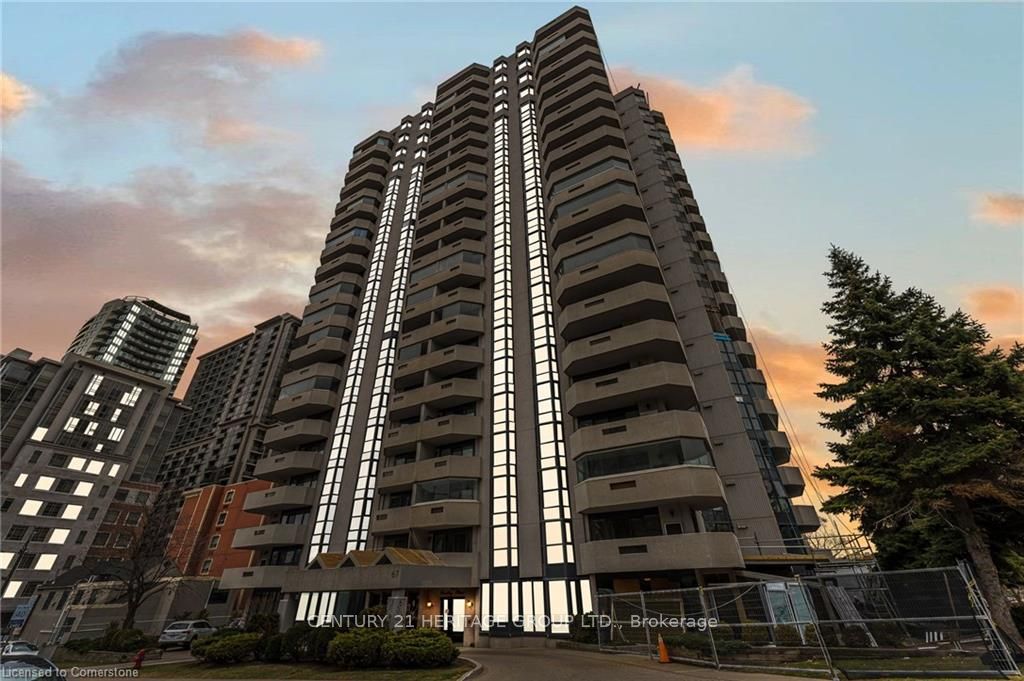 #102 - 67 Caroline Street Property Photo 1