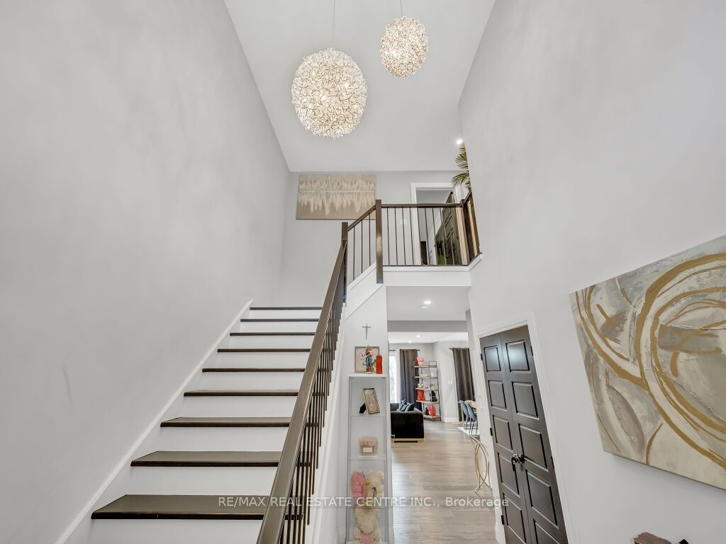 3374 Oriole Drive Property Photo 11
