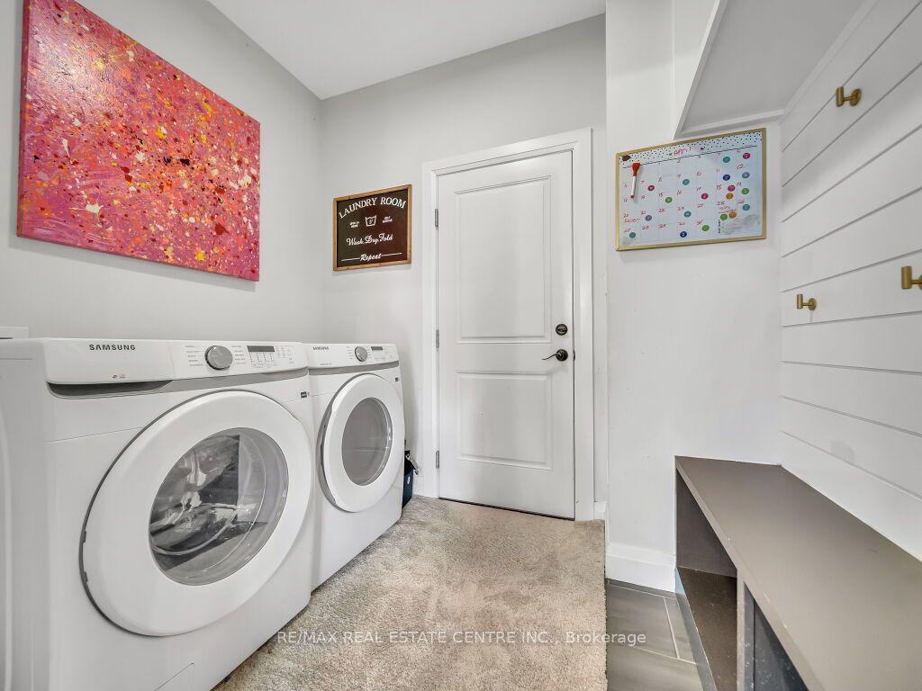 3374 Oriole Drive Property Photo 16